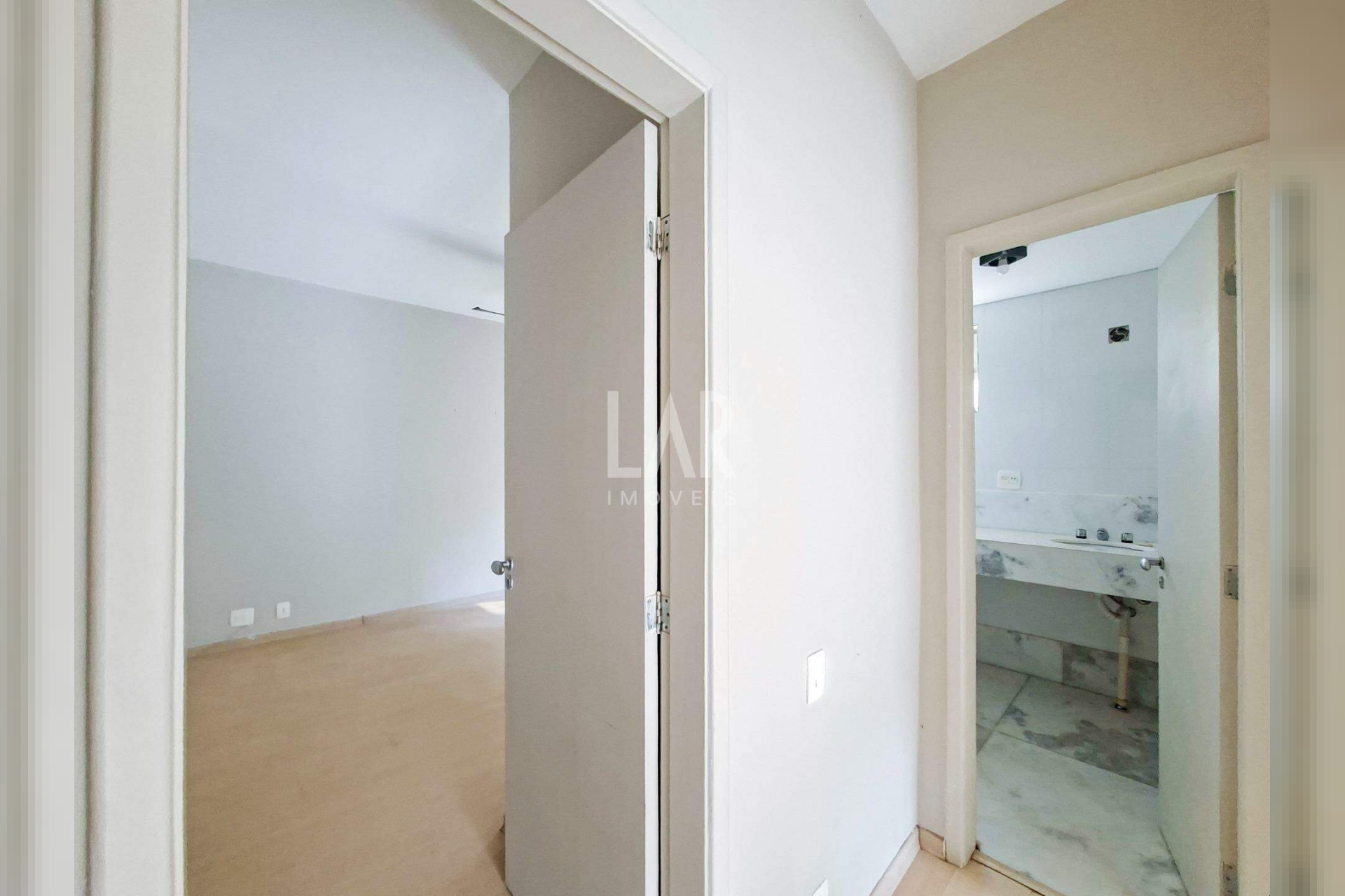 Apartamento de 3 quartos para alugar, Santa Lúcia, Belo Horizonte - MG