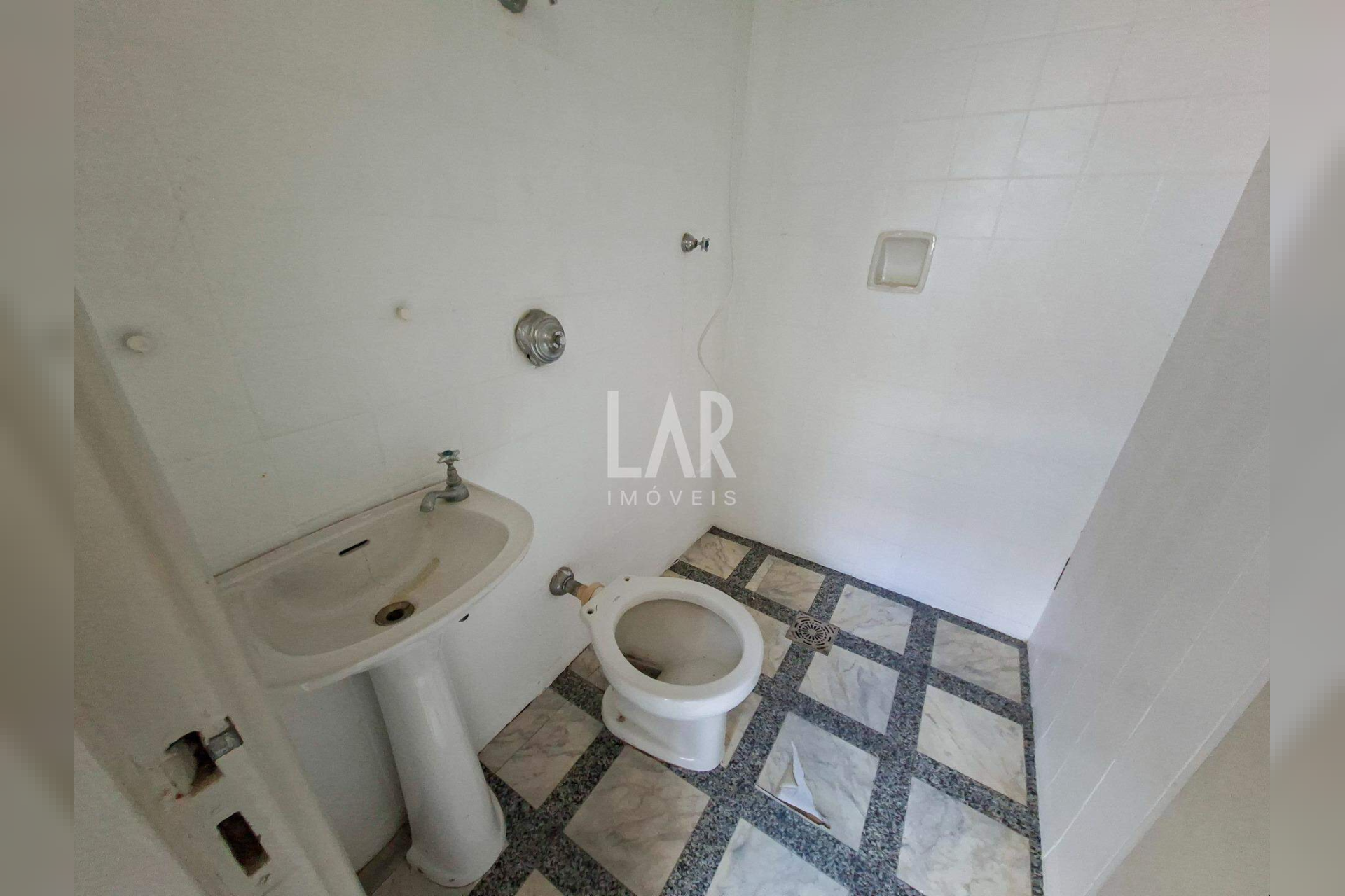 Apartamento de 3 quartos para alugar, Santa Lúcia, Belo Horizonte - MG