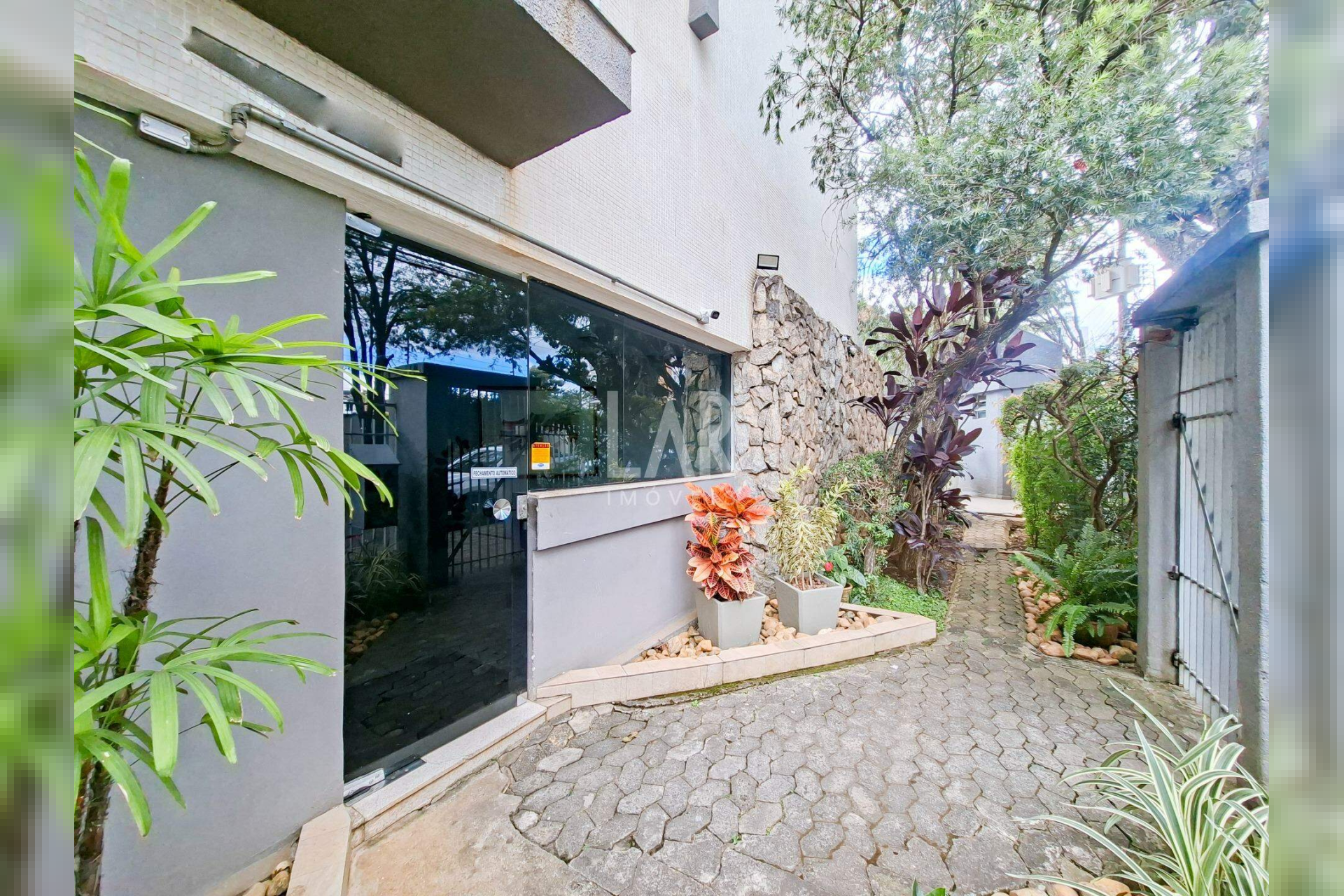 Apartamento de 3 quartos para alugar, Santa Lúcia, Belo Horizonte - MG
