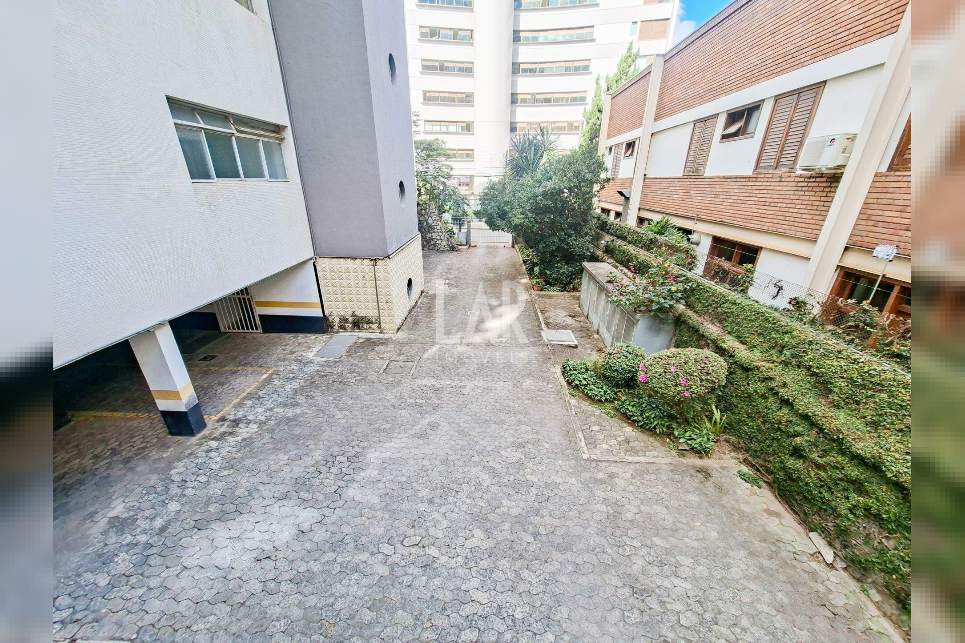 Apartamento de 3 quartos para alugar, Santa Lúcia, Belo Horizonte - MG