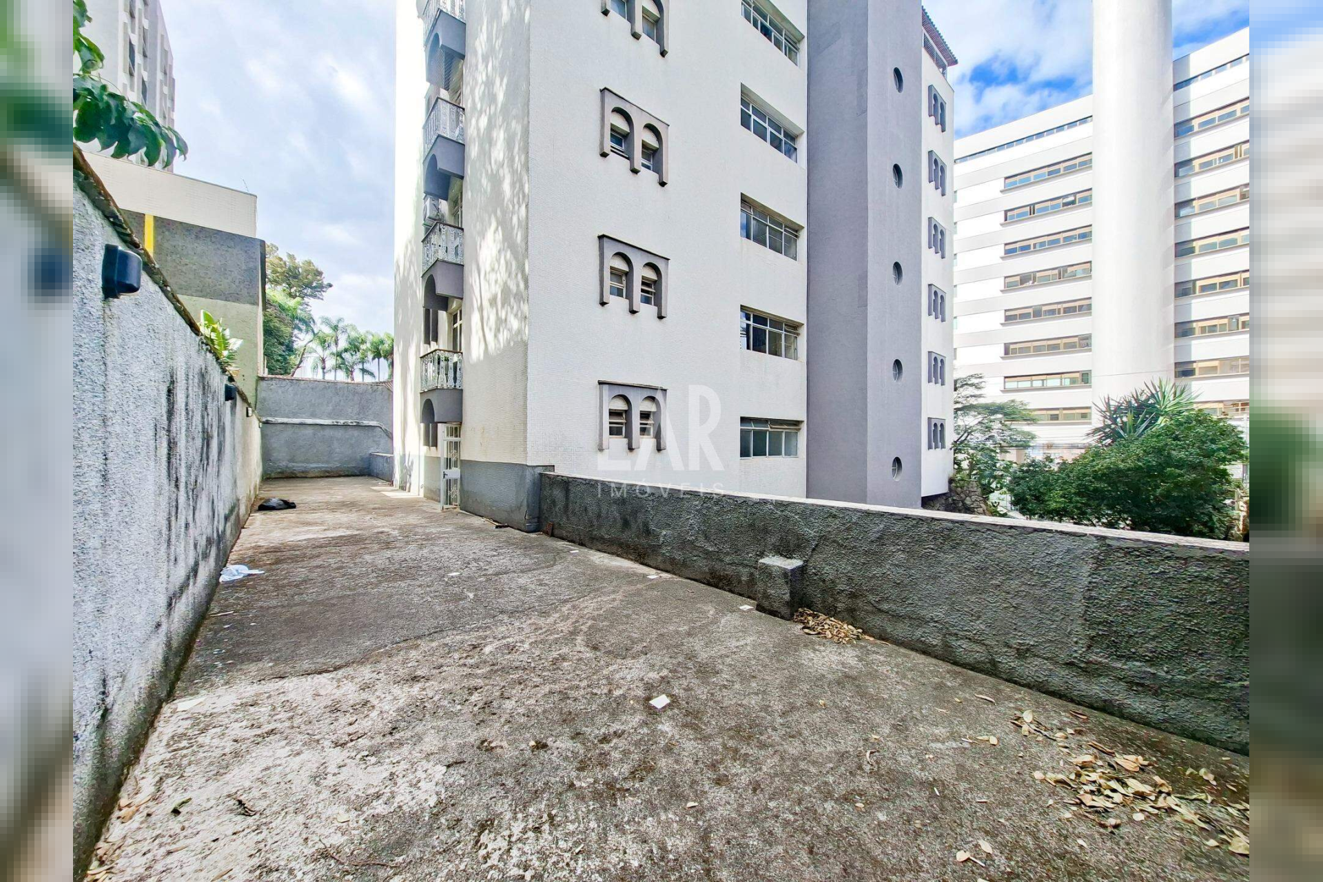 Apartamento de 3 quartos para alugar, Santa Lúcia, Belo Horizonte - MG
