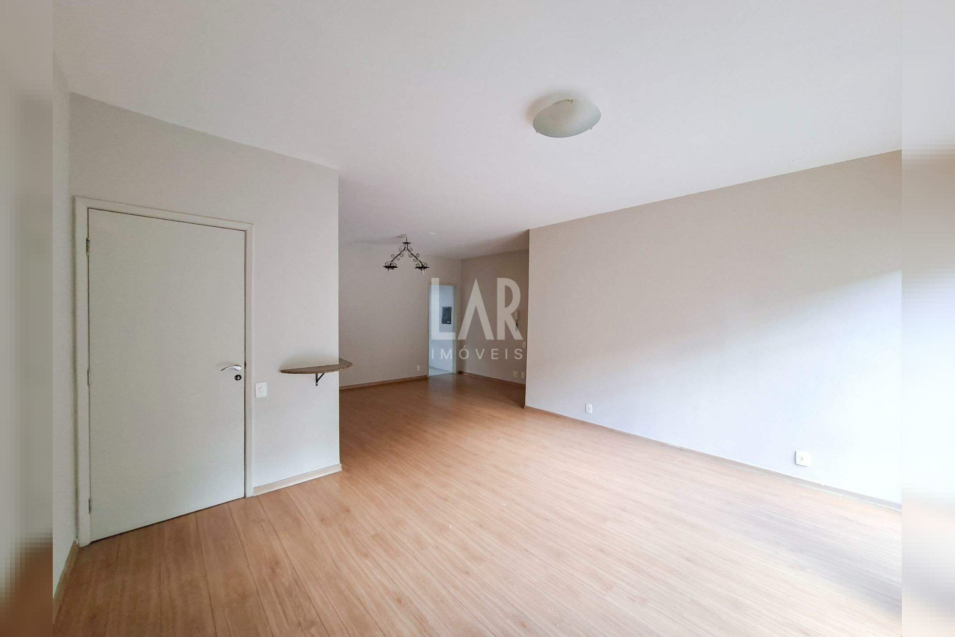 Apartamento de 3 quartos para alugar, Santa Lúcia, Belo Horizonte - MG