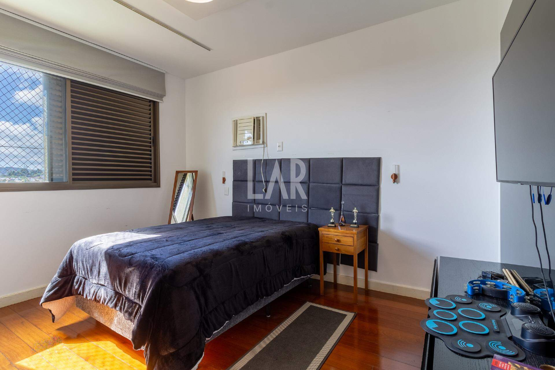 Apartamento de 4 quartos à venda, Belvedere, Belo Horizonte - MG