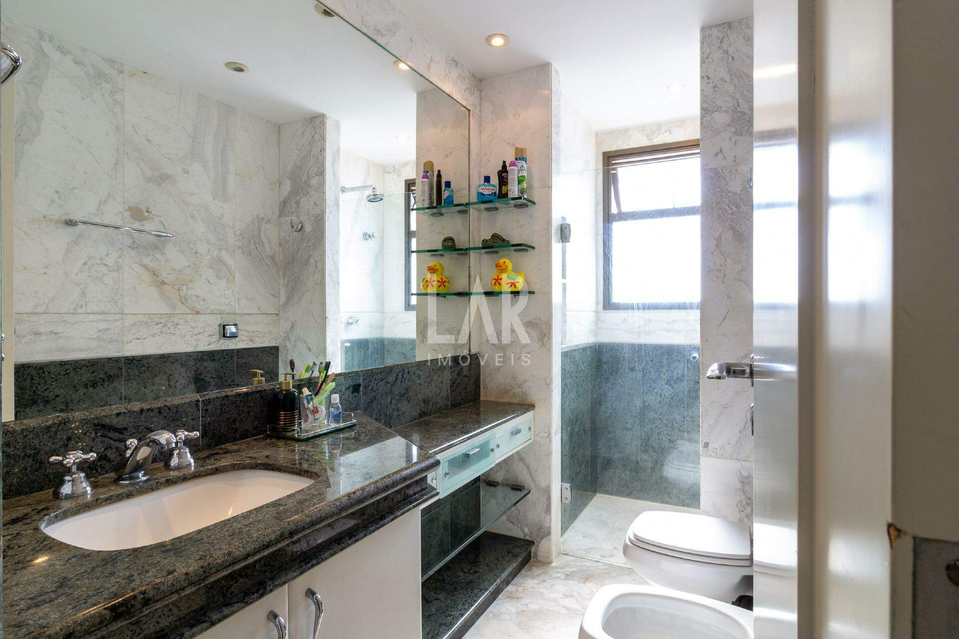 Apartamento de 4 quartos à venda, Belvedere, Belo Horizonte - MG