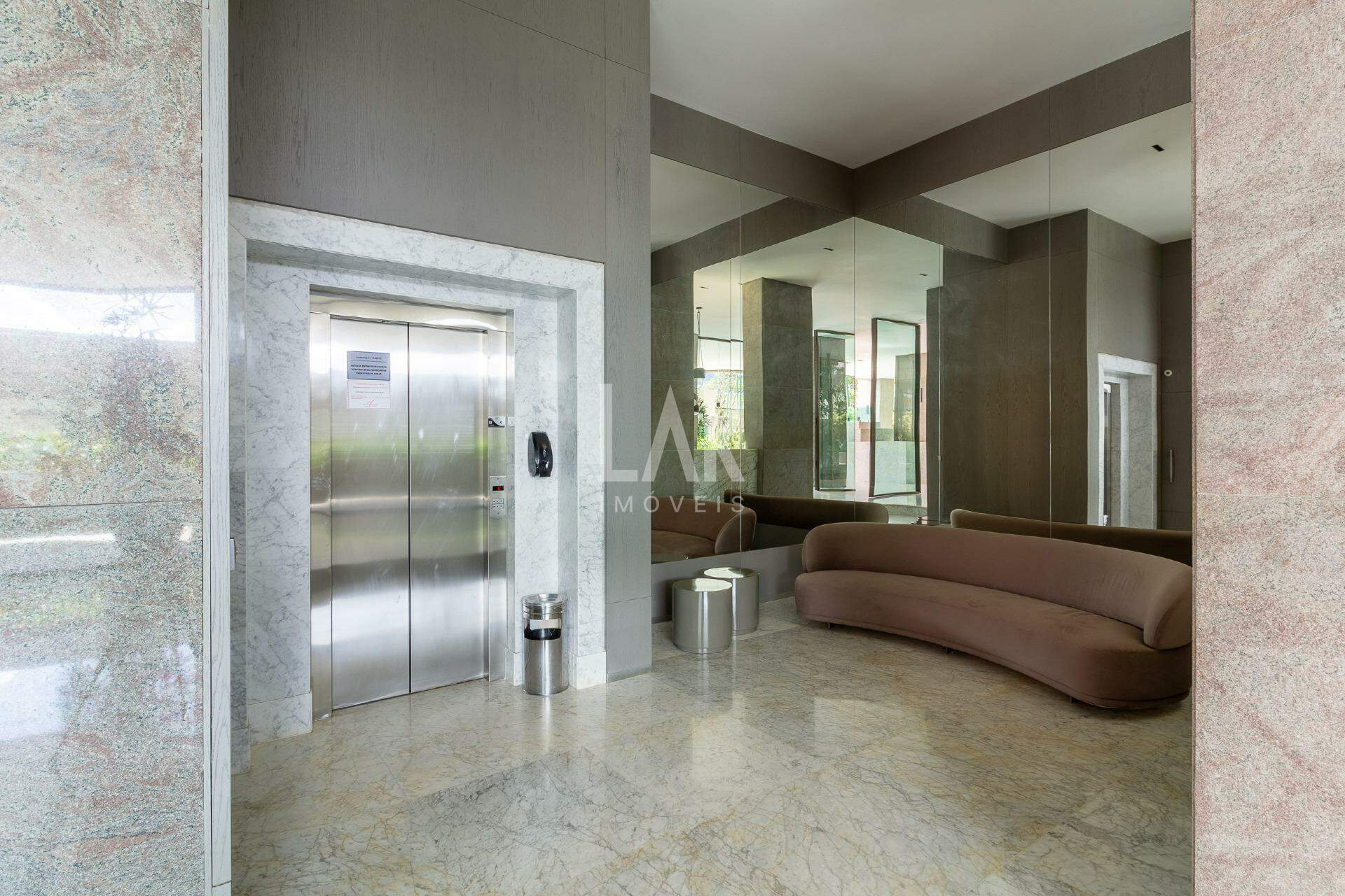 Apartamento de 4 quartos à venda, Belvedere, Belo Horizonte - MG
