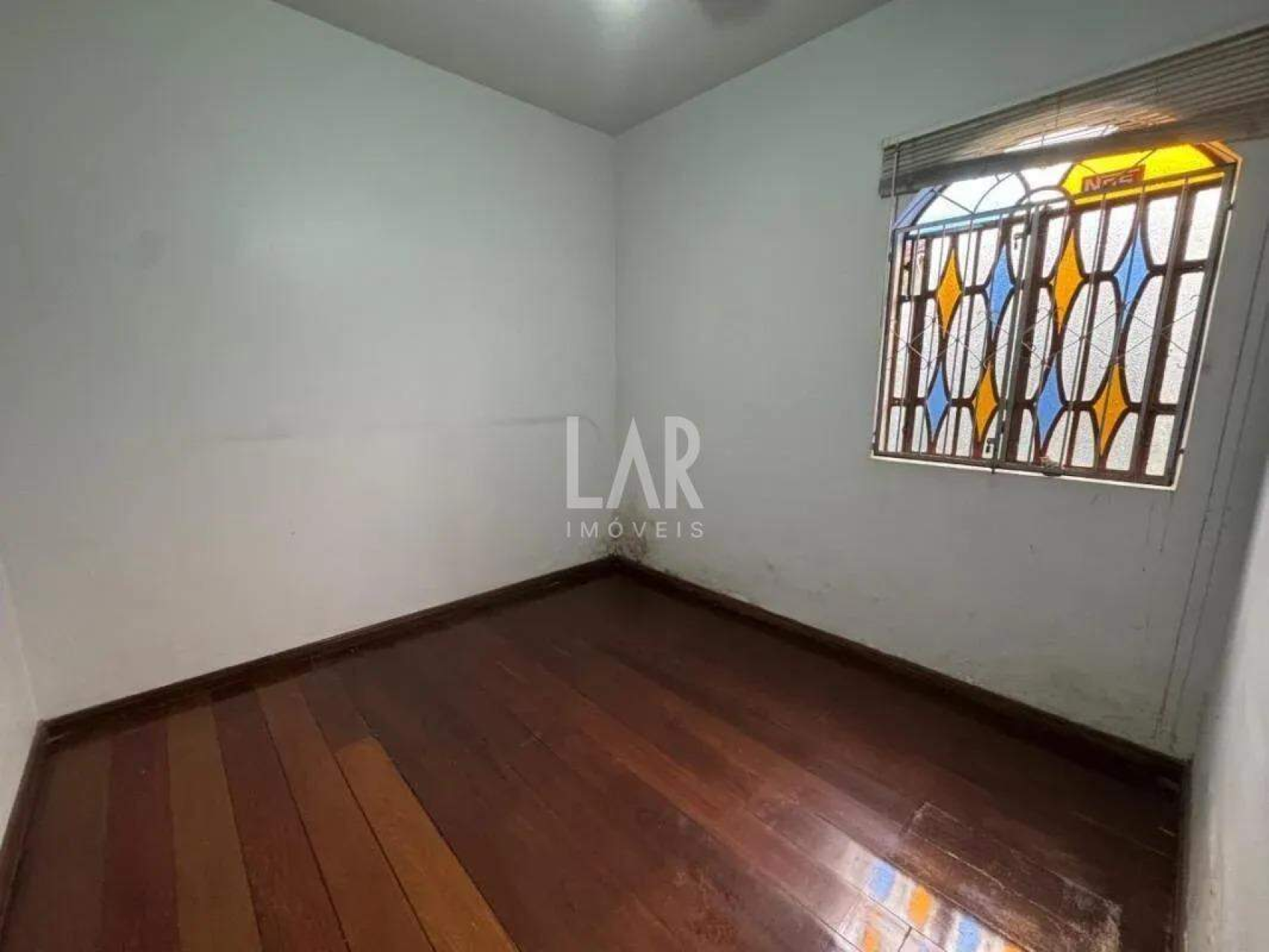 Casa de 4 quartos à venda, Carlos Prates, Belo Horizonte - MG