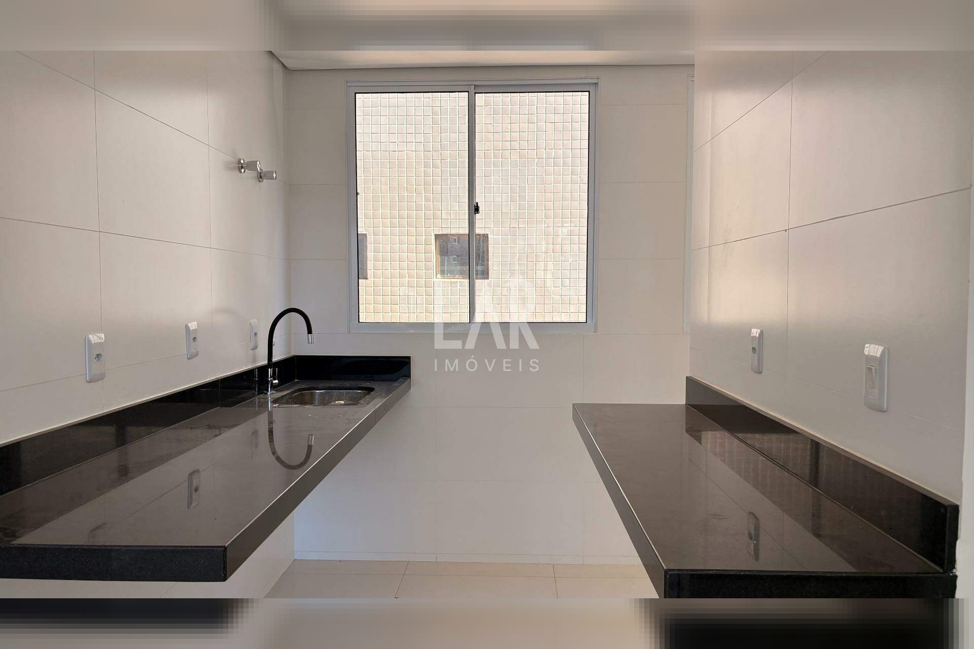 Apartamento de 3 quartos à venda, Vila Paris, Belo Horizonte - MG