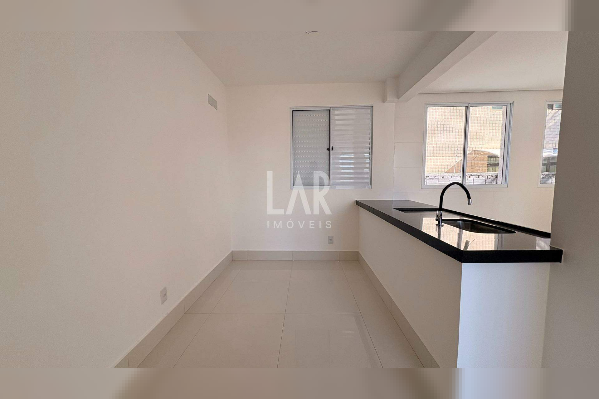 Apartamento de 2 quartos à venda, Vila Paris, Belo Horizonte - MG