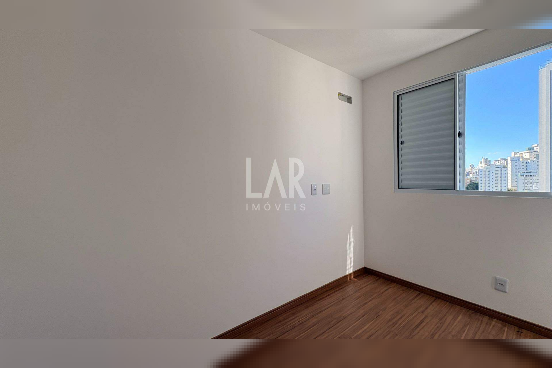 Apartamento de 2 quartos à venda, Vila Paris, Belo Horizonte - MG