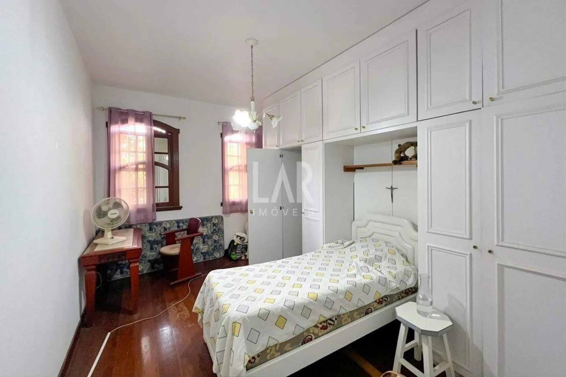 Casa de 4 quartos para alugar, União, Belo Horizonte - MG