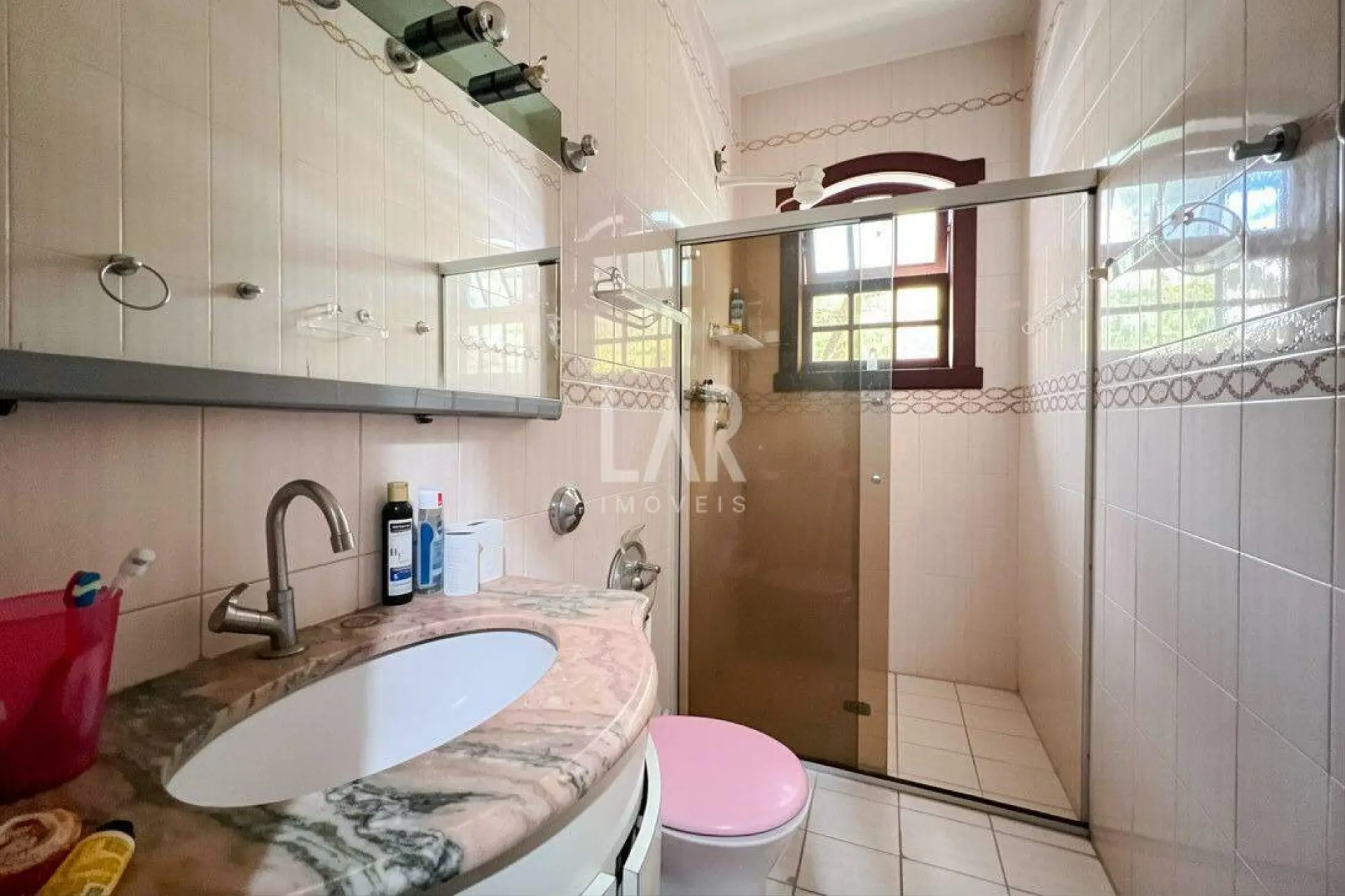 Casa de 4 quartos para alugar, União, Belo Horizonte - MG