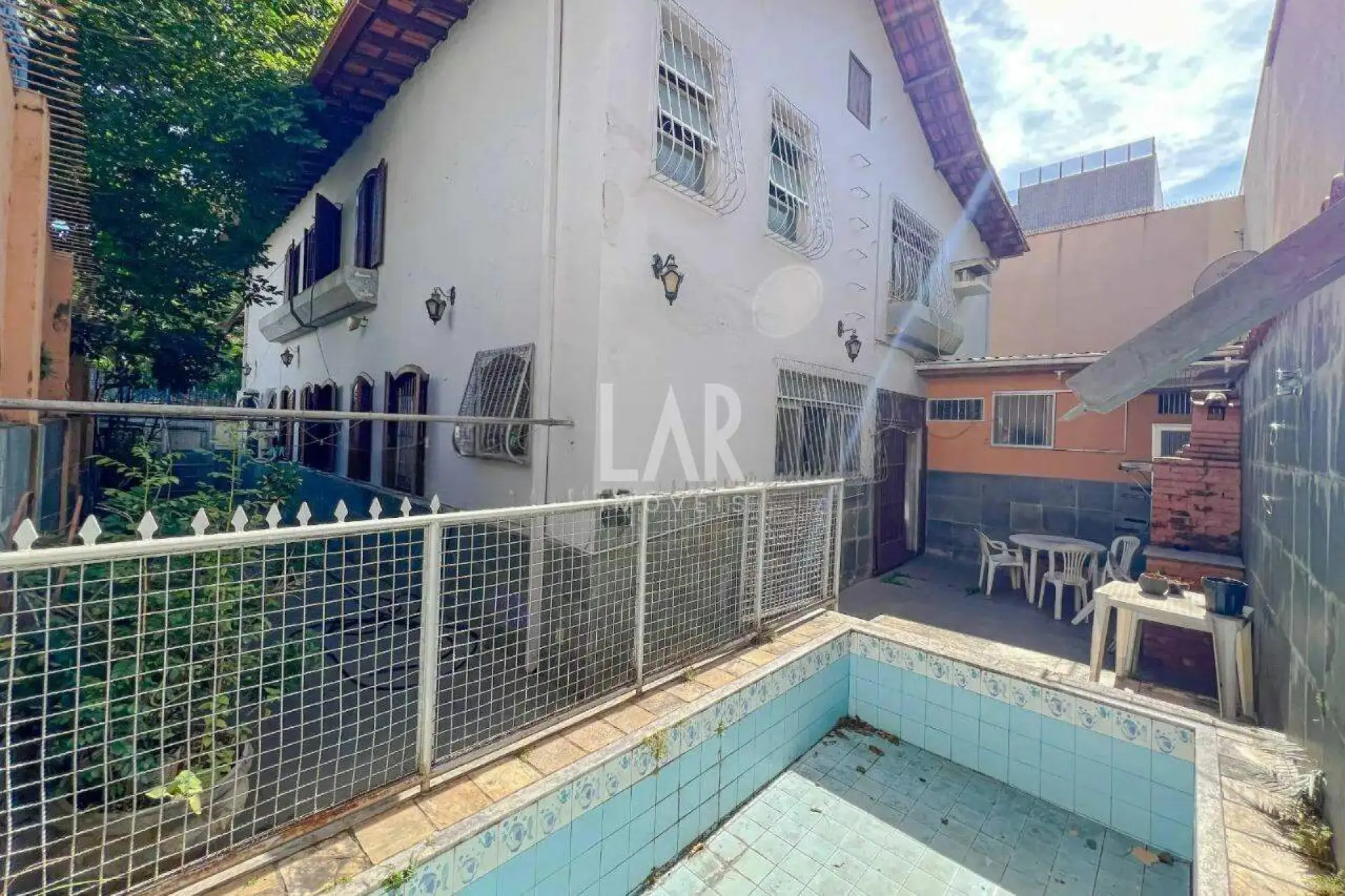 Casa de 4 quartos para alugar, União, Belo Horizonte - MG