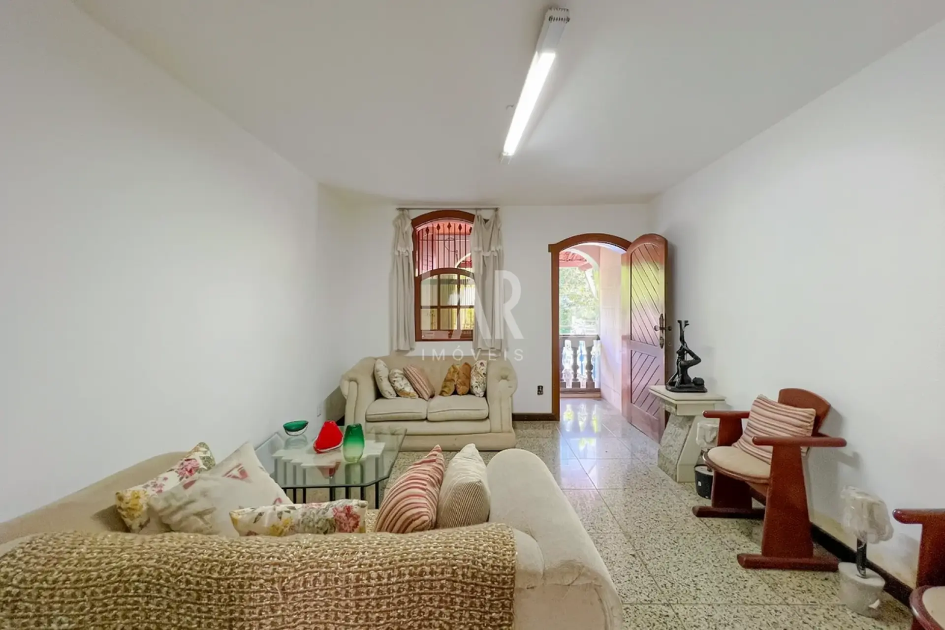Casa de 4 quartos para alugar, União, Belo Horizonte - MG