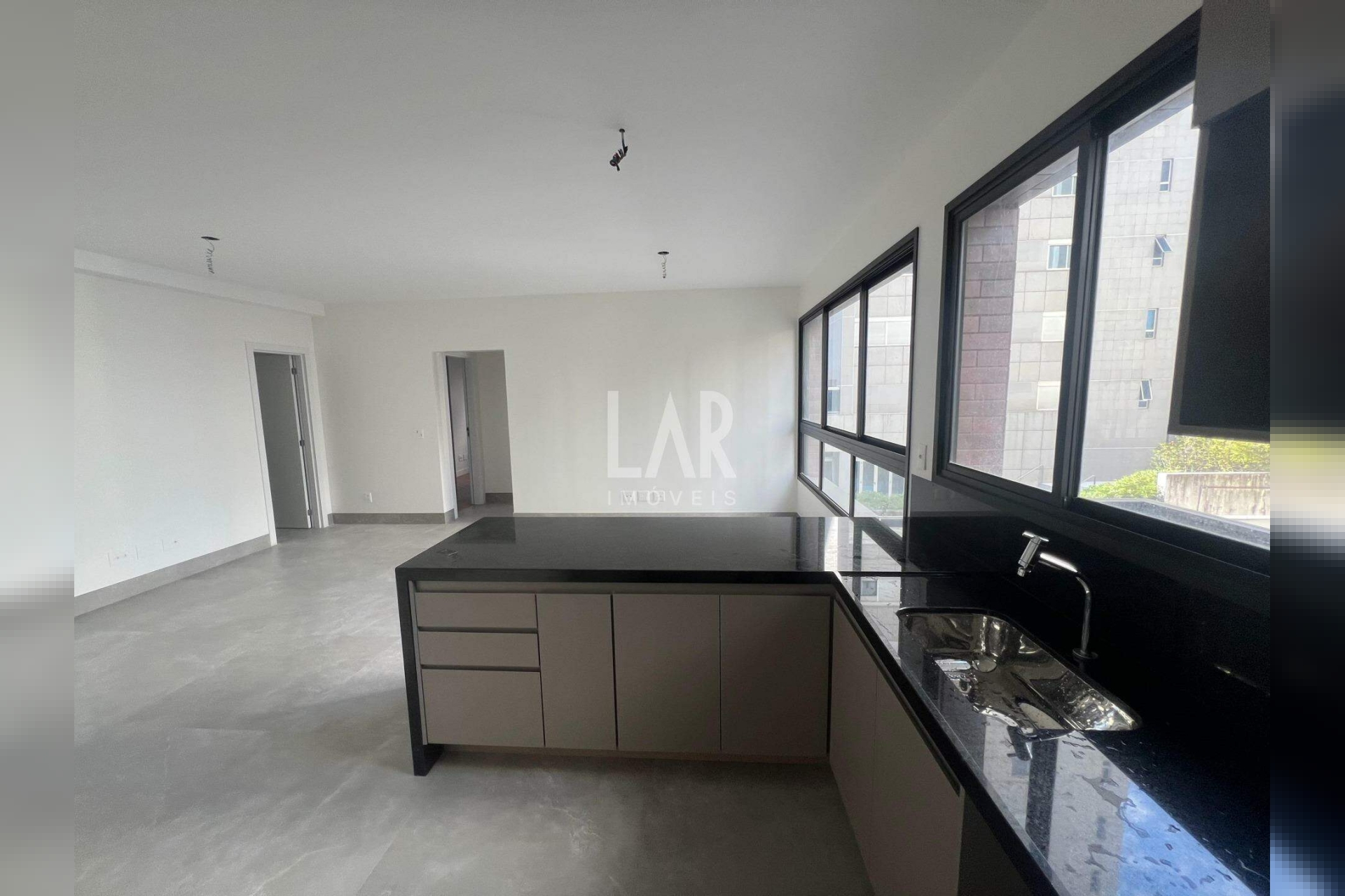 Apartamento de 2 quartos à venda, Lourdes, Belo Horizonte - MG