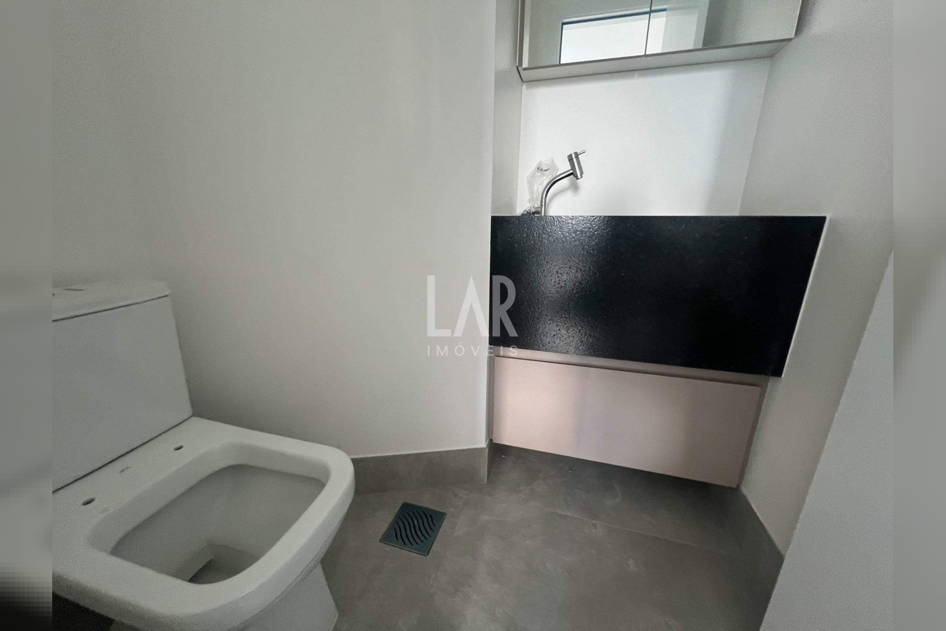 Apartamento de 2 quartos à venda, Lourdes, Belo Horizonte - MG