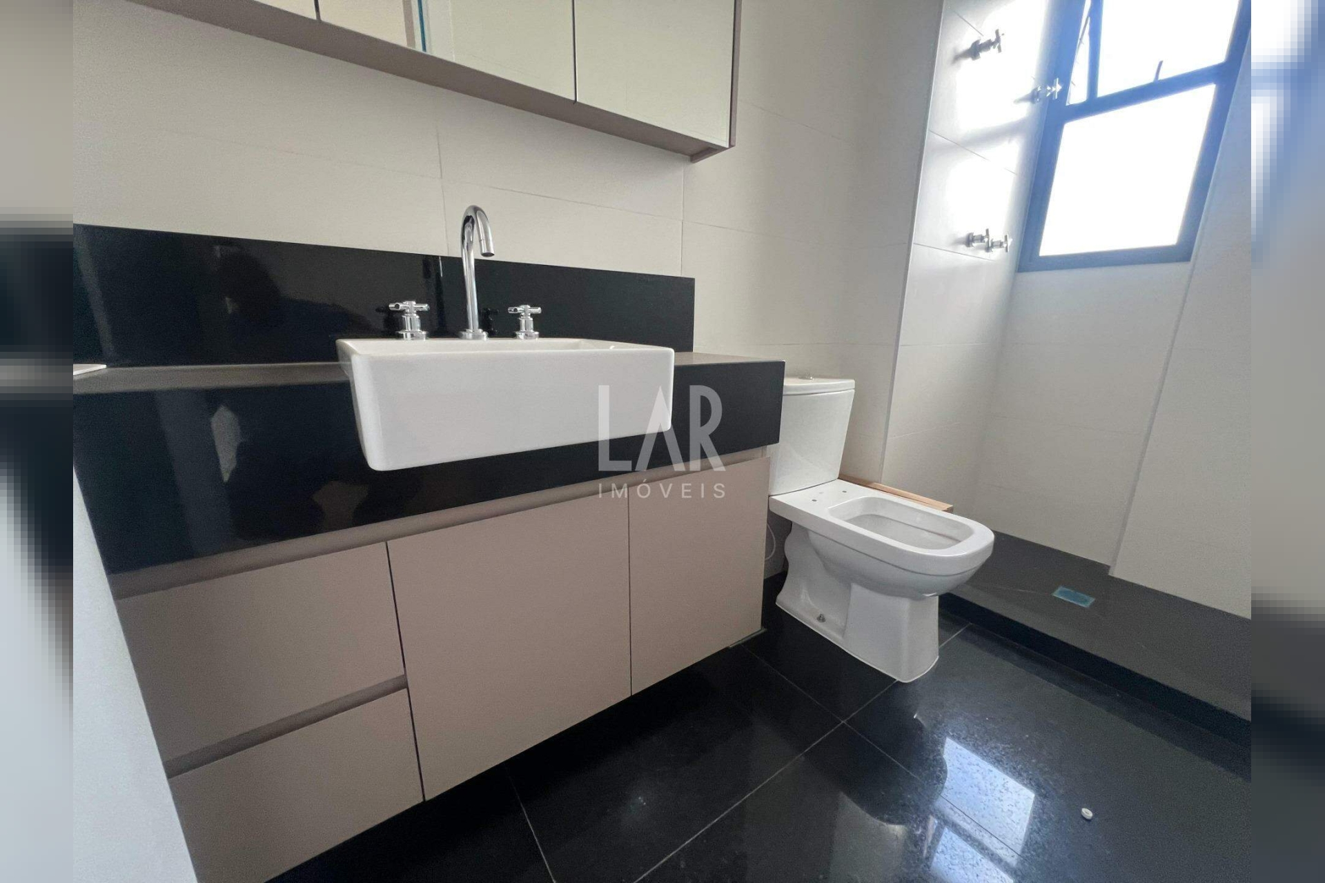 Apartamento de 2 quartos à venda, Lourdes, Belo Horizonte - MG