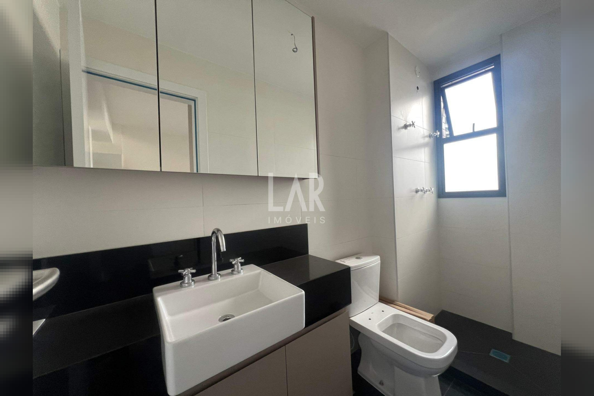 Apartamento de 2 quartos à venda, Lourdes, Belo Horizonte - MG
