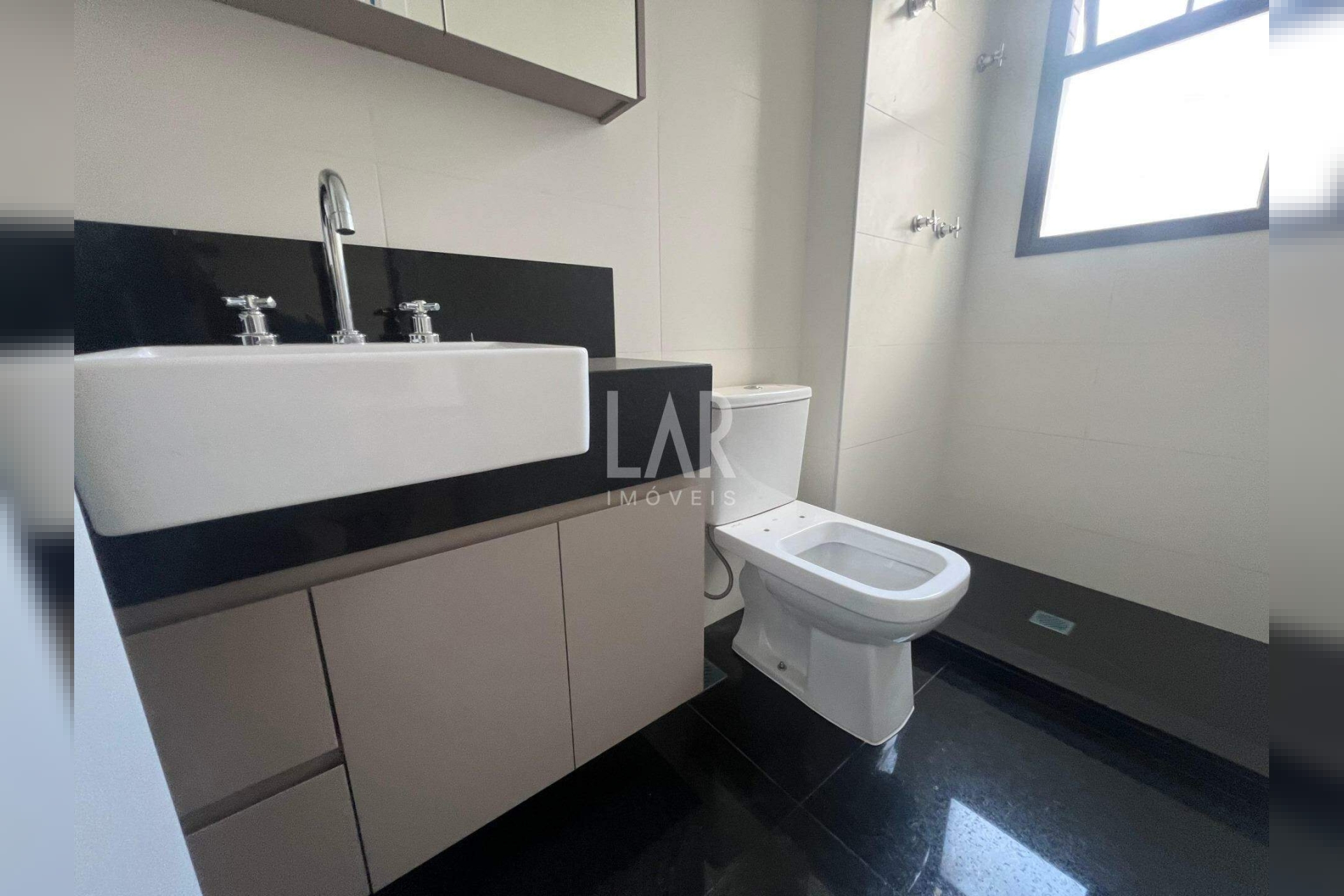 Apartamento de 2 quartos à venda, Lourdes, Belo Horizonte - MG