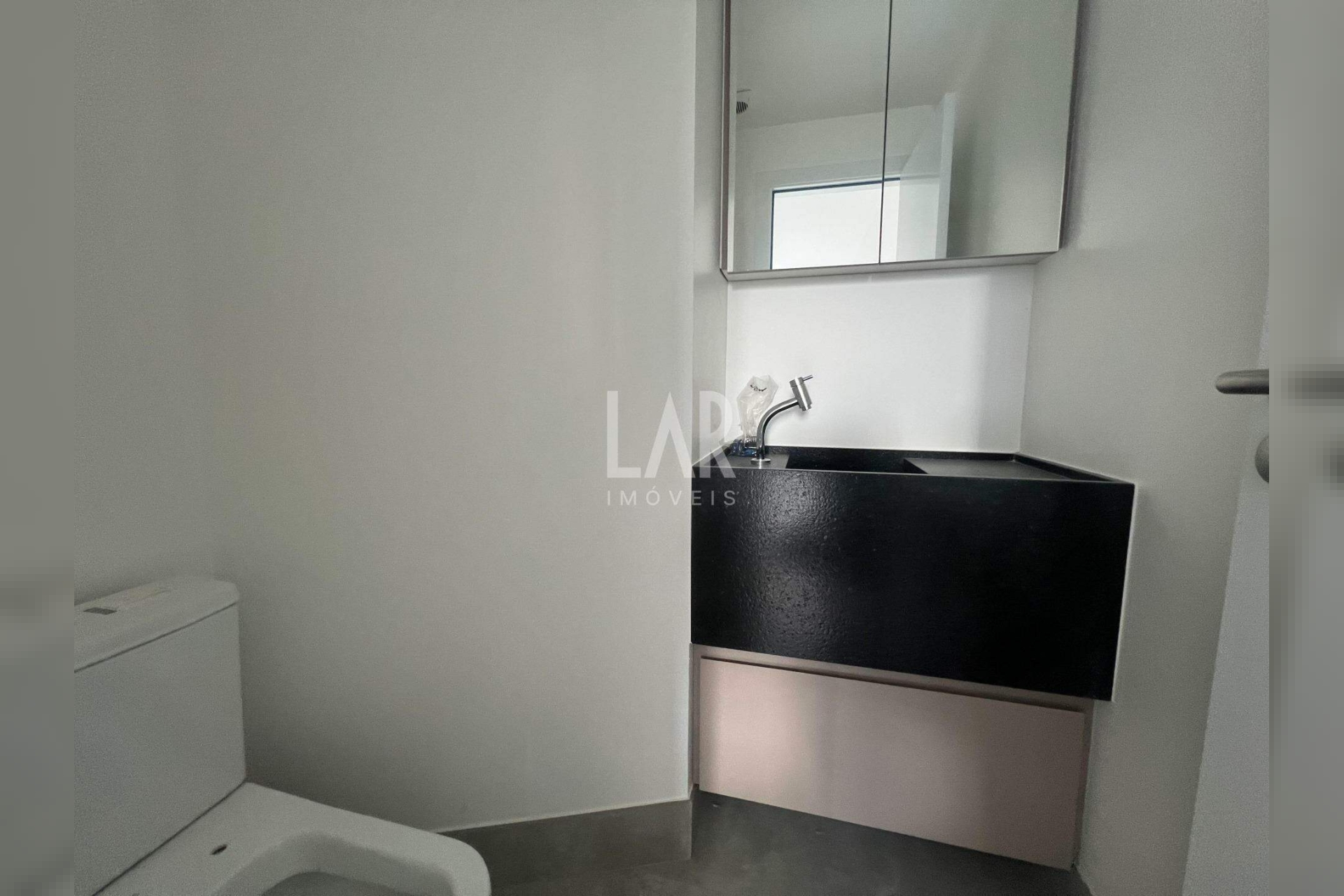 Apartamento de 2 quartos à venda, Lourdes, Belo Horizonte - MG