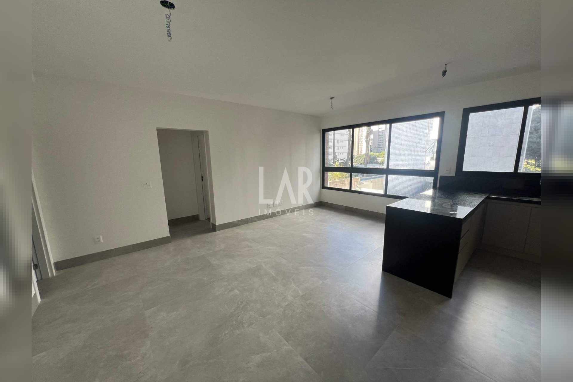 Apartamento de 2 quartos à venda, Lourdes, Belo Horizonte - MG