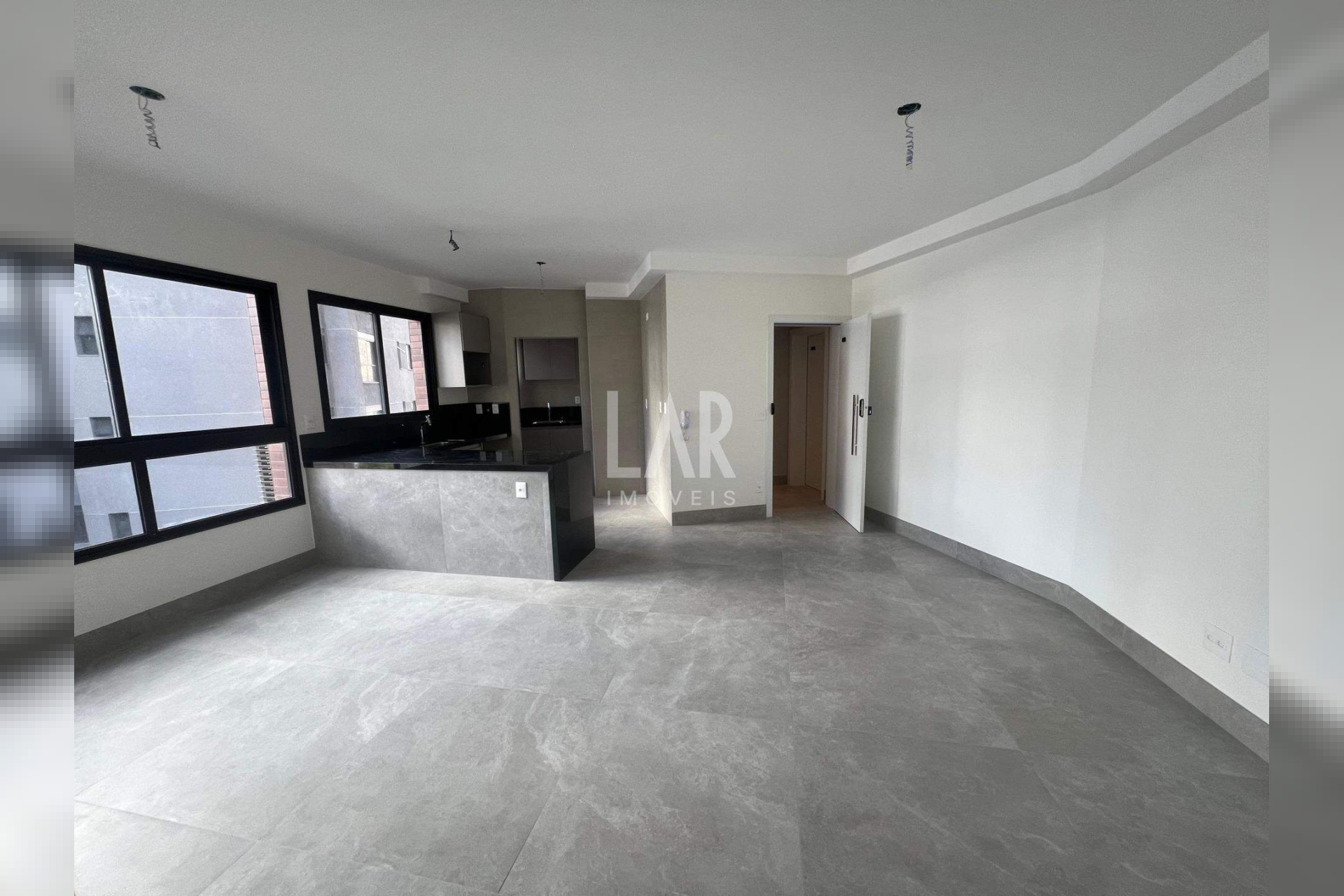 Apartamento de 2 quartos à venda, Lourdes, Belo Horizonte - MG