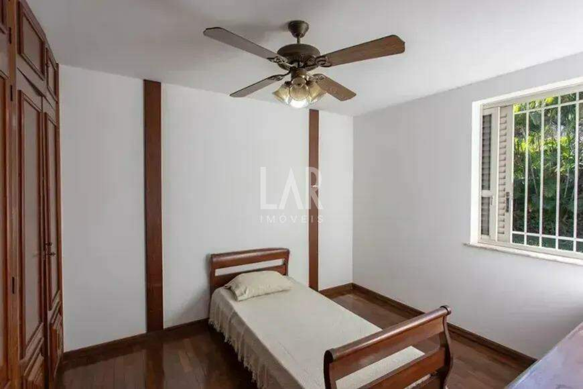 Casa de 5 quartos à venda, São Luiz, Belo Horizonte - MG
