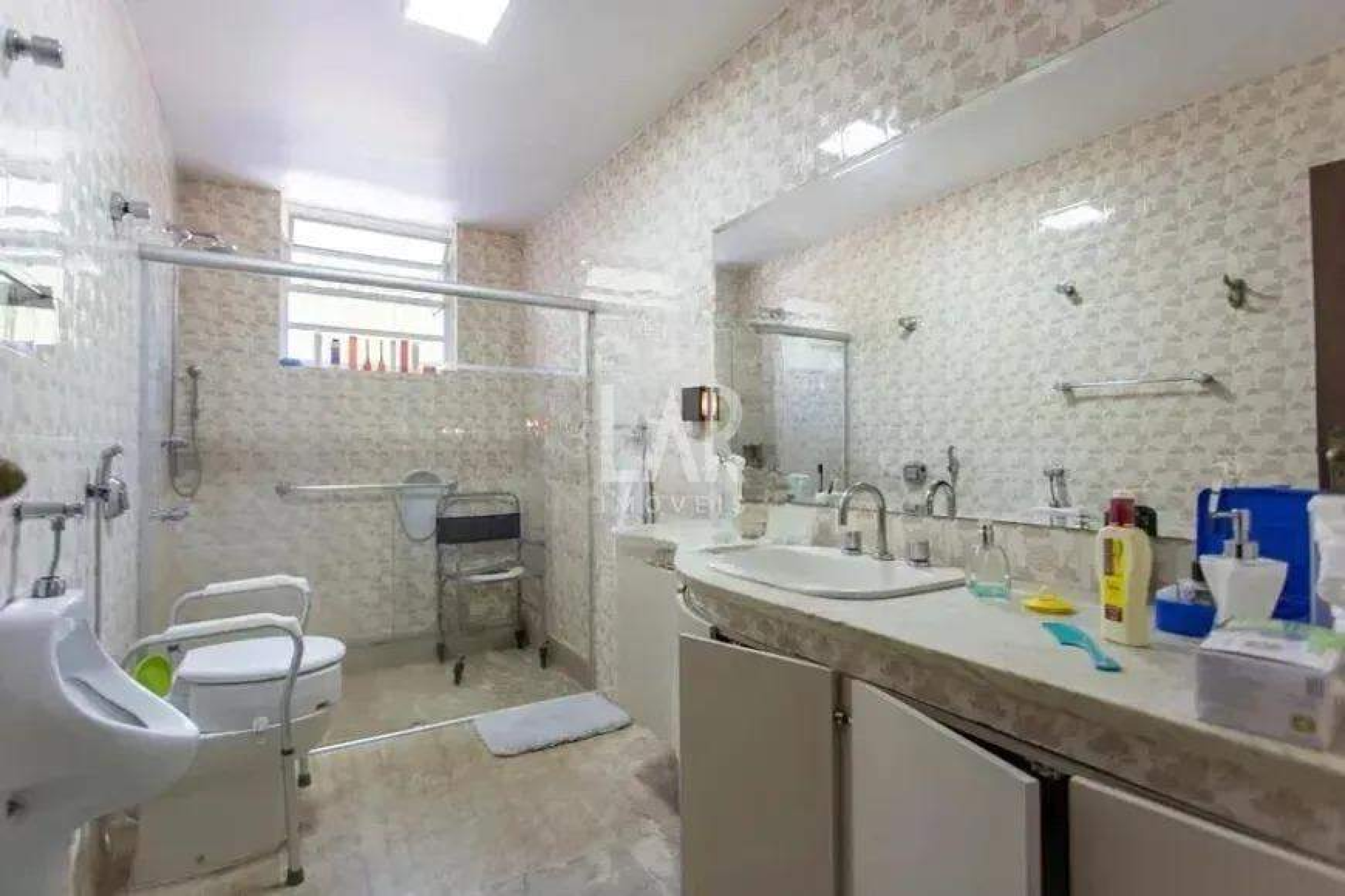 Casa de 5 quartos à venda, São Luiz, Belo Horizonte - MG