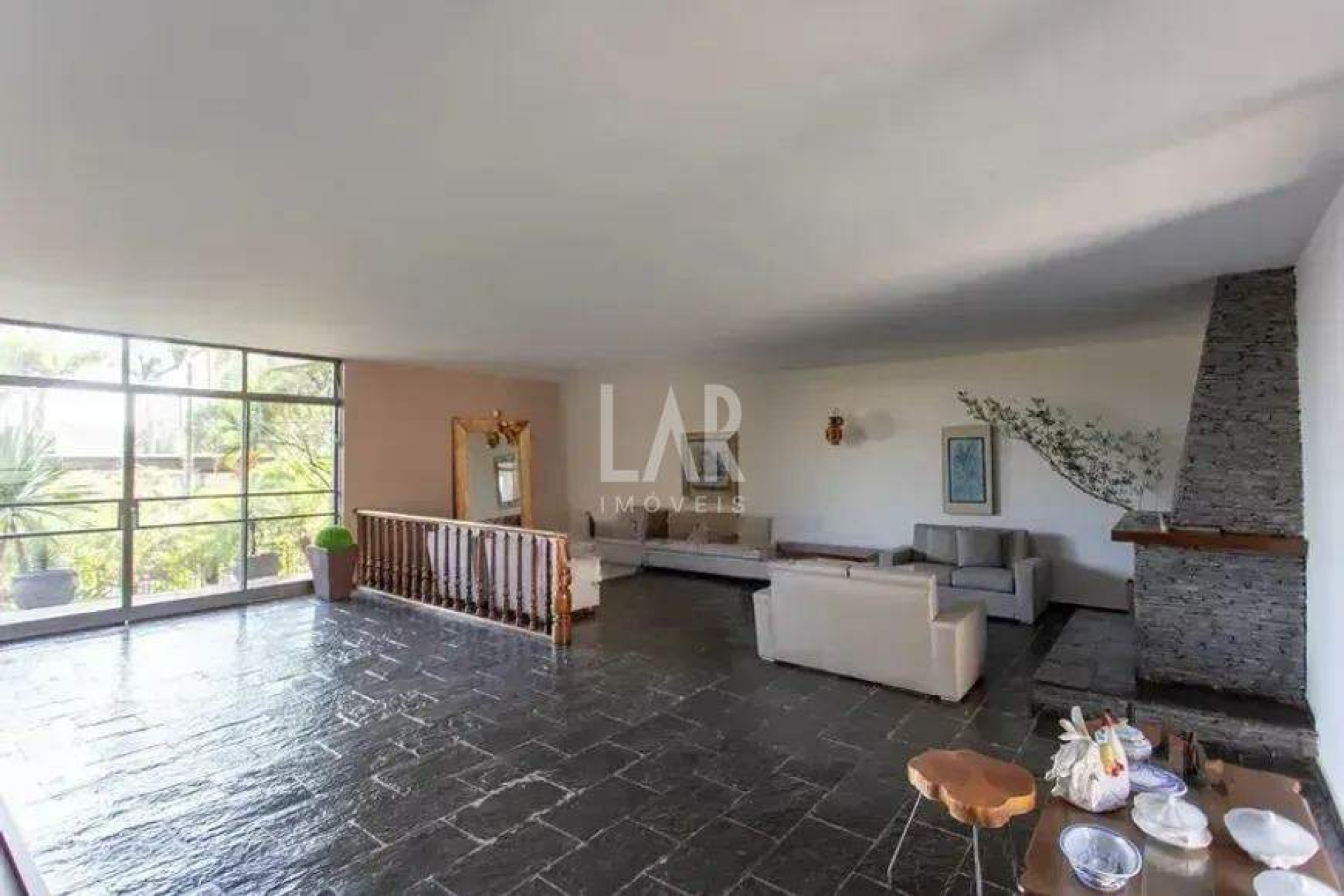 Casa de 5 quartos à venda, São Luiz, Belo Horizonte - MG