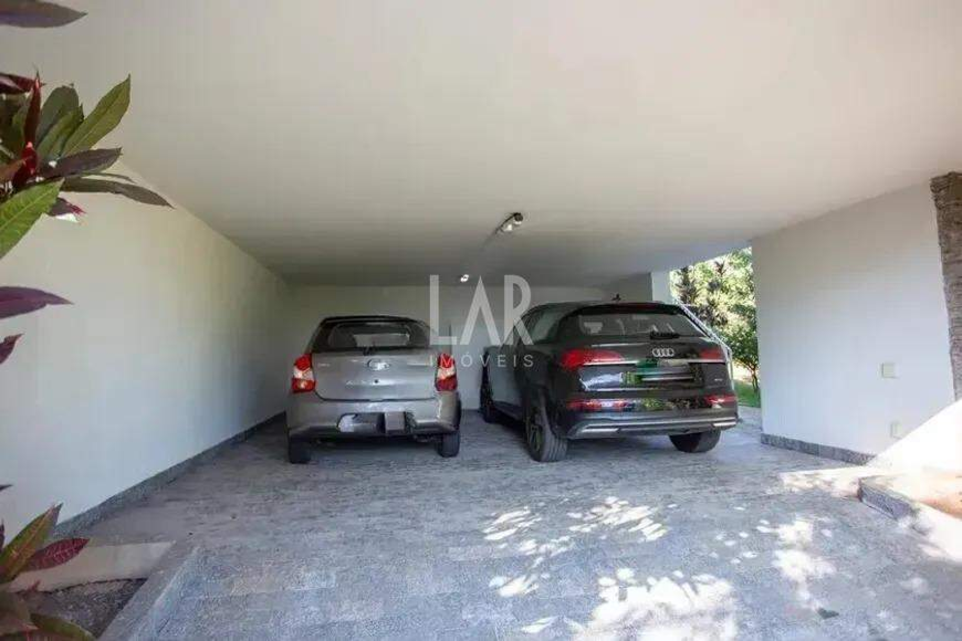 Casa de 5 quartos à venda, São Luiz, Belo Horizonte - MG