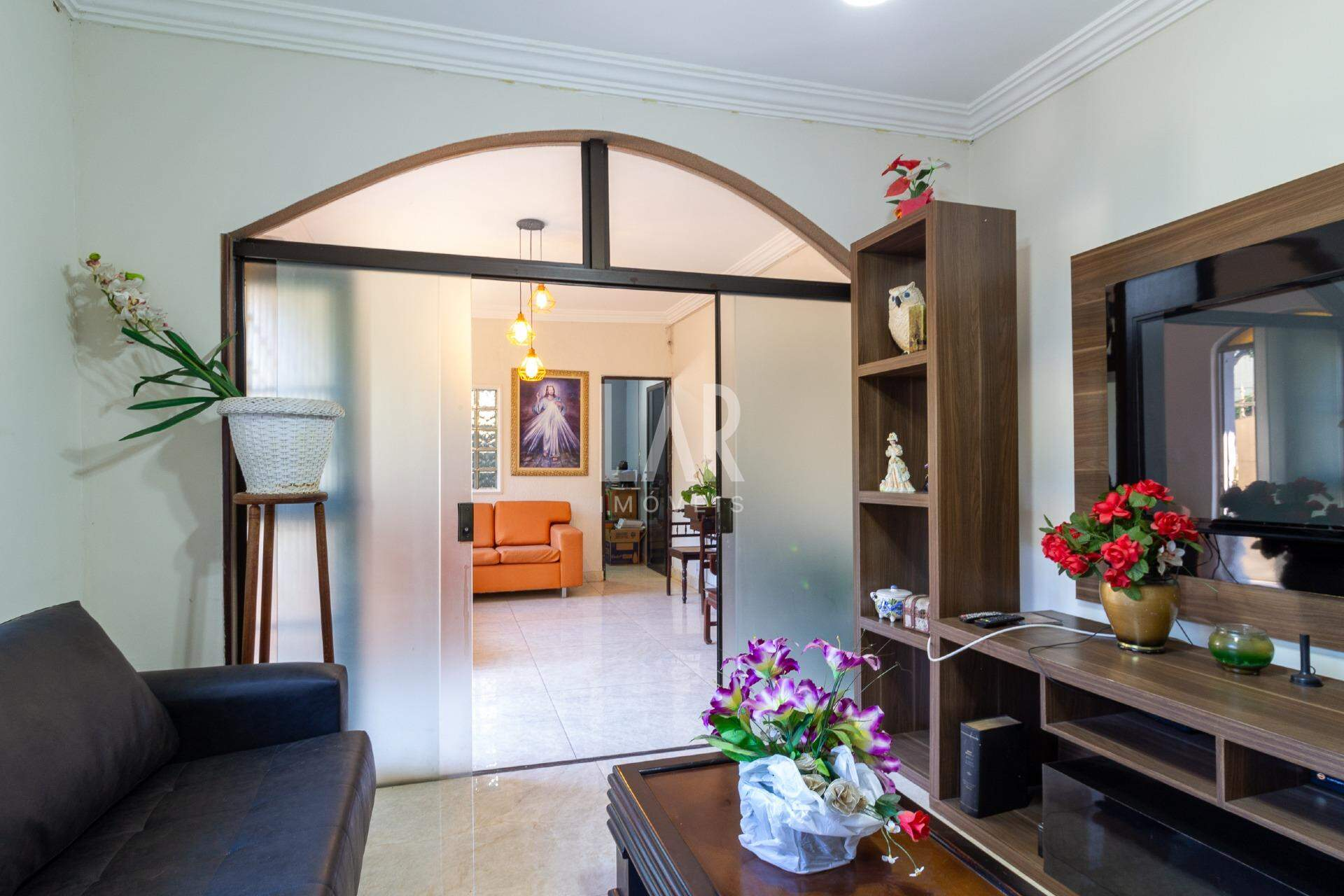 Casa Comercial de 3 quartos para alugar, Santa Tereza, Belo Horizonte - MG
