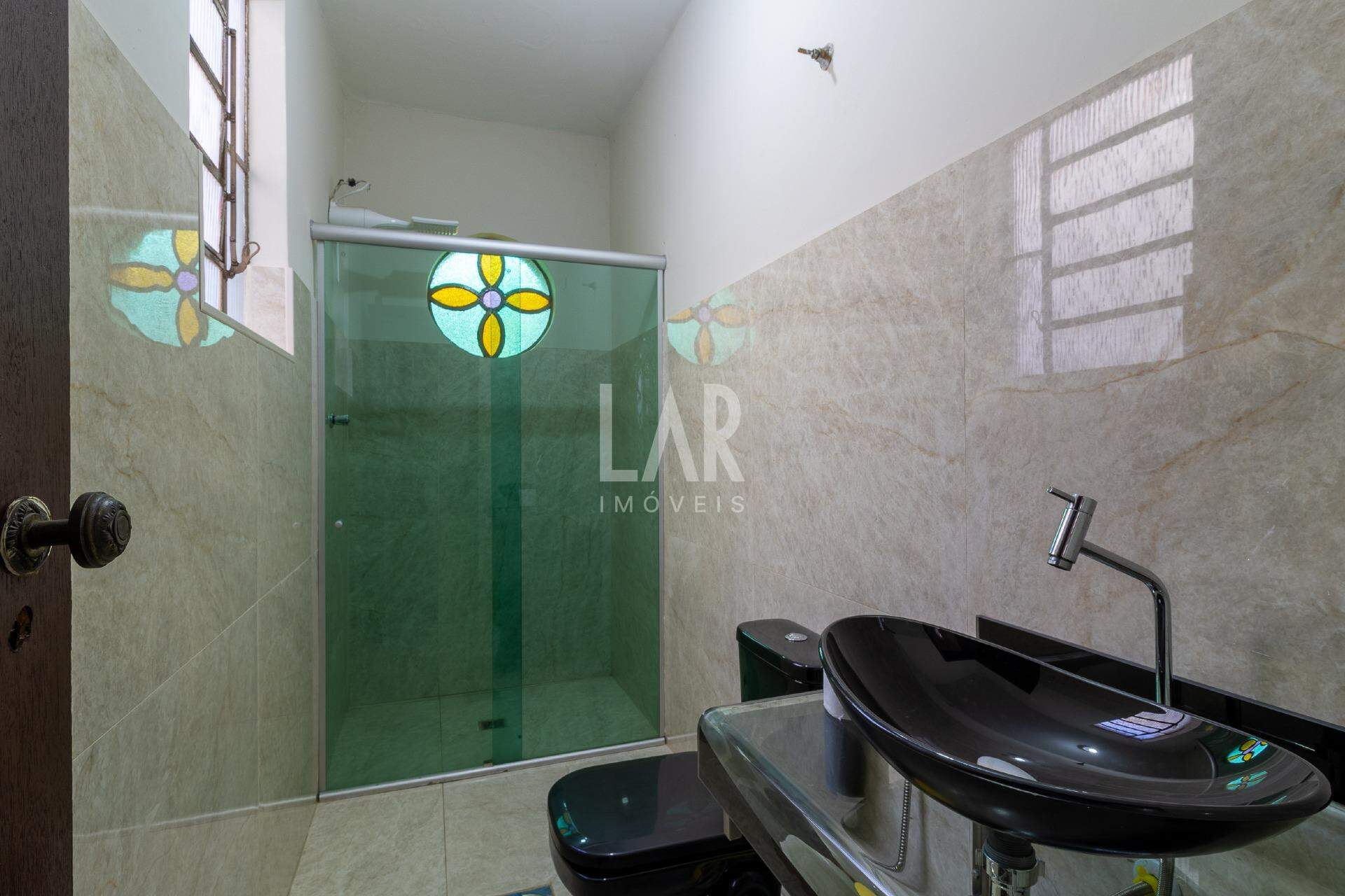 Casa Comercial de 3 quartos para alugar, Santa Tereza, Belo Horizonte - MG