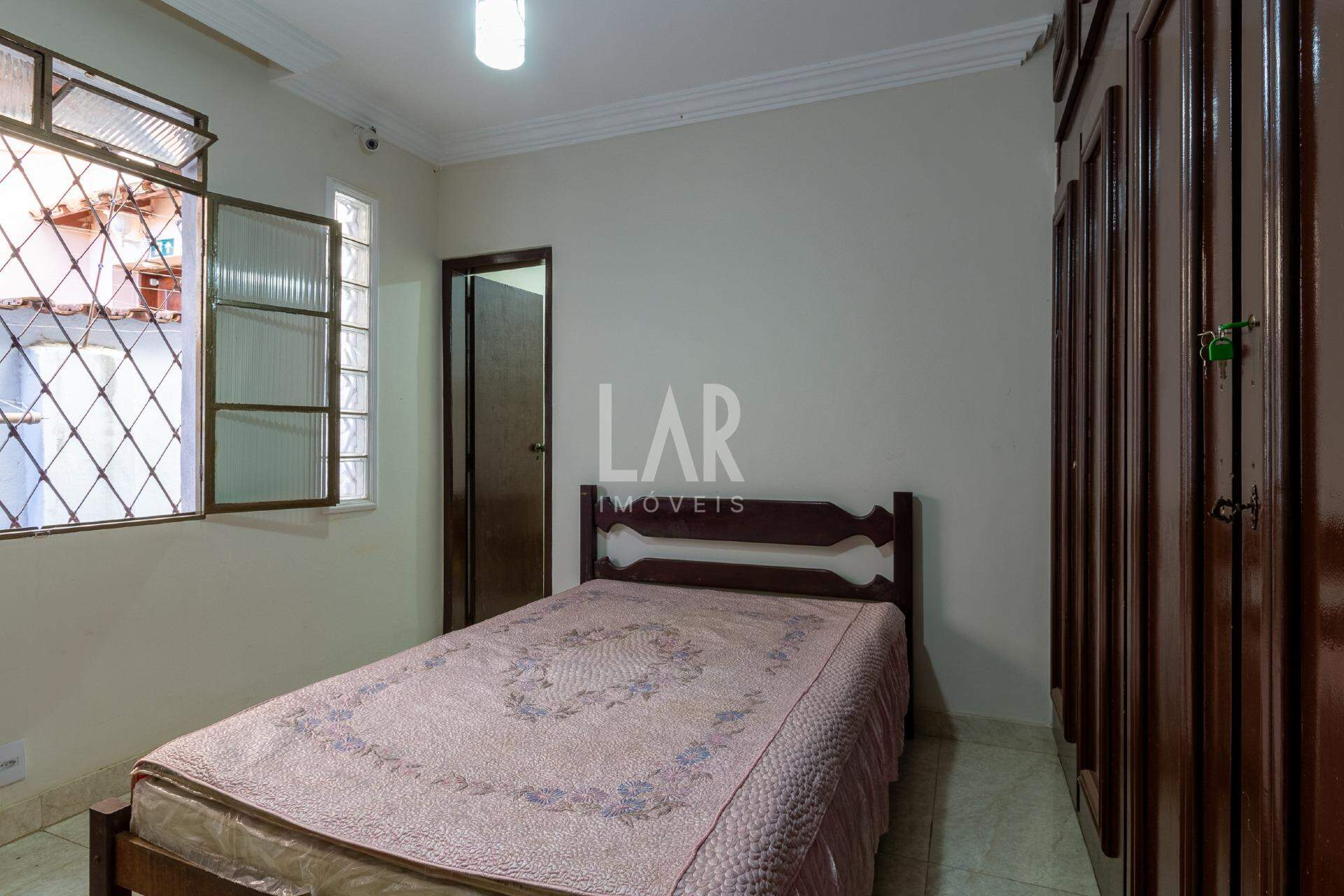 Casa Comercial de 3 quartos para alugar, Santa Tereza, Belo Horizonte - MG