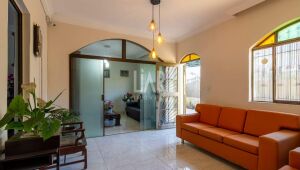 Casa Comercial de 3 quartos para alugar, Santa Tereza, Belo Horizonte - MG
