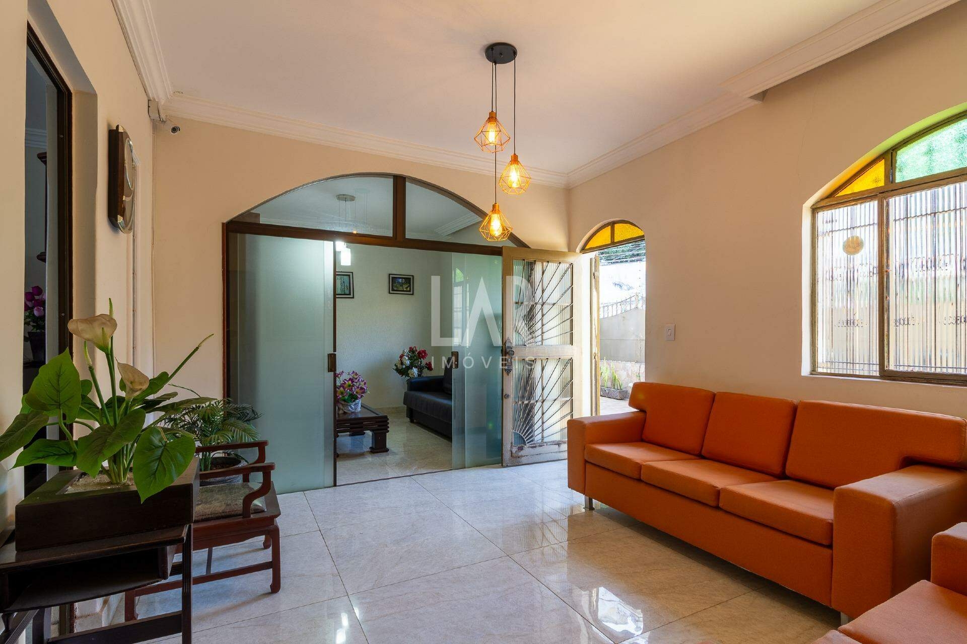 Casa de 7 quartos à venda, Santa Tereza, Belo Horizonte - MG