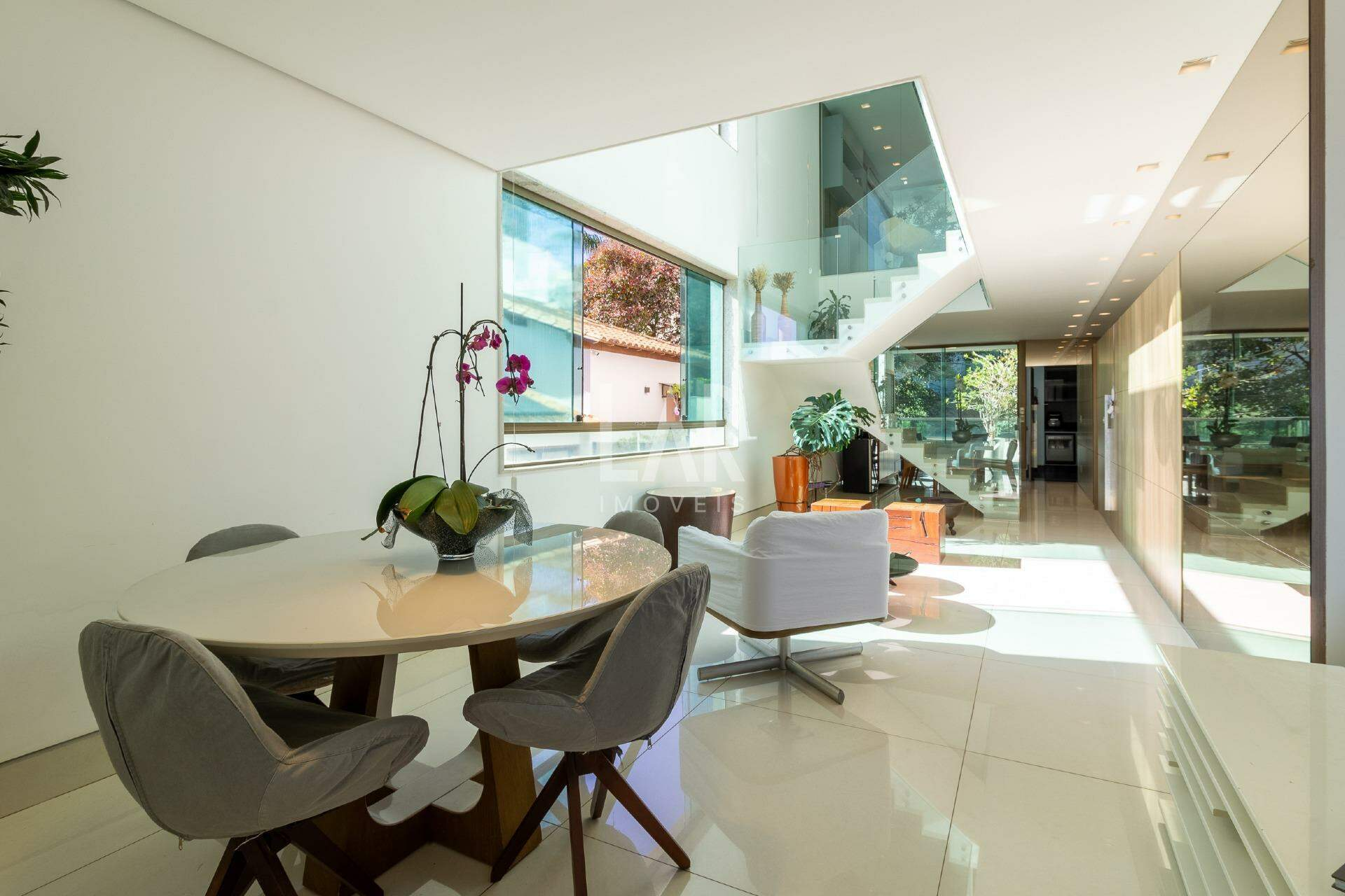 Apartamento de 4 quartos à venda, Santa Lúcia, Belo Horizonte - MG
