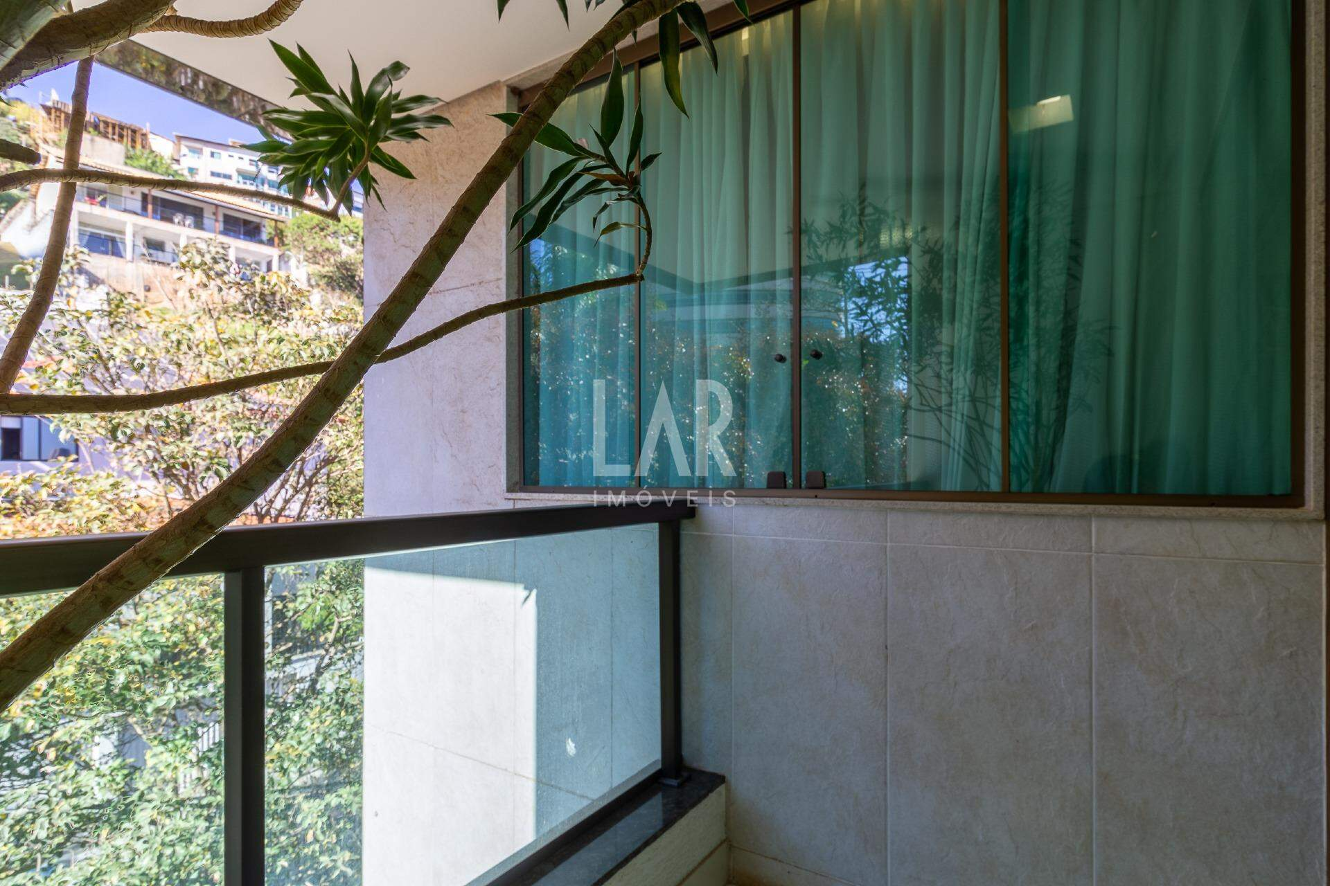 Apartamento de 4 quartos à venda, Santa Lúcia, Belo Horizonte - MG