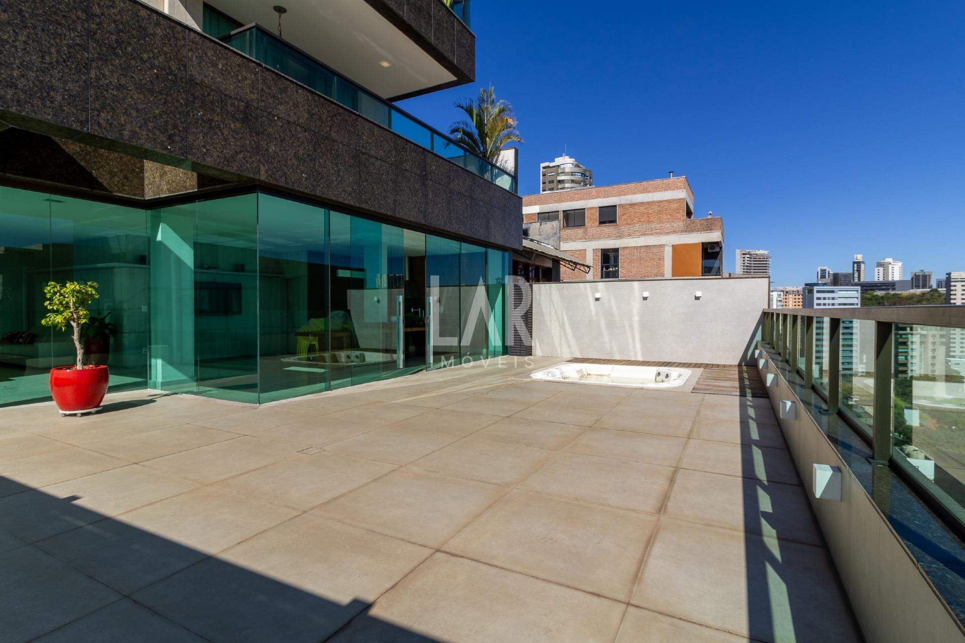 Apartamento de 4 quartos à venda, Santa Lúcia, Belo Horizonte - MG