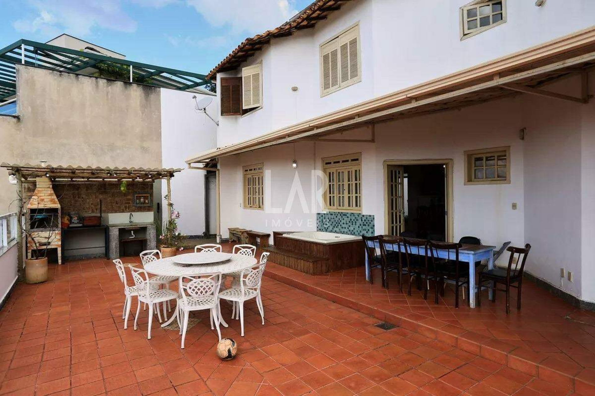 Casa de 4 quartos à venda, Mangabeiras, Belo Horizonte - MG