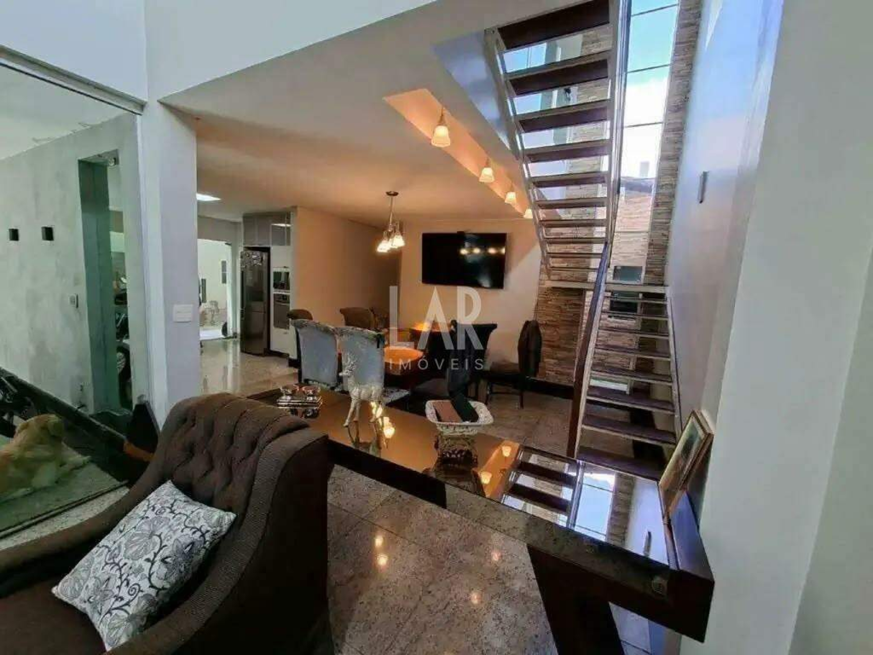 Casa de 4 quartos para alugar, Nova Granada, Belo Horizonte - MG