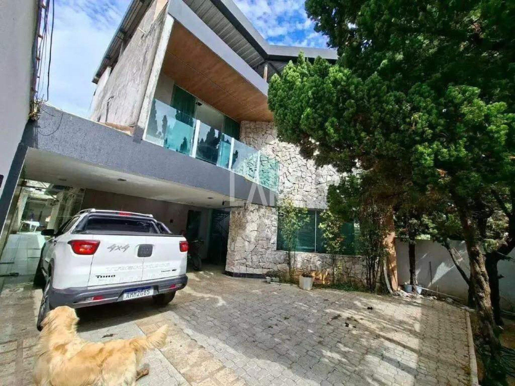 Casa de 4 quartos para alugar, Nova Granada, Belo Horizonte - MG