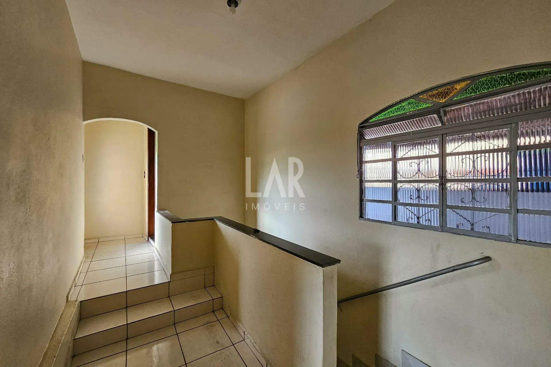 Casa de 4 quartos à venda, Santa Efigênia, Belo Horizonte - MG