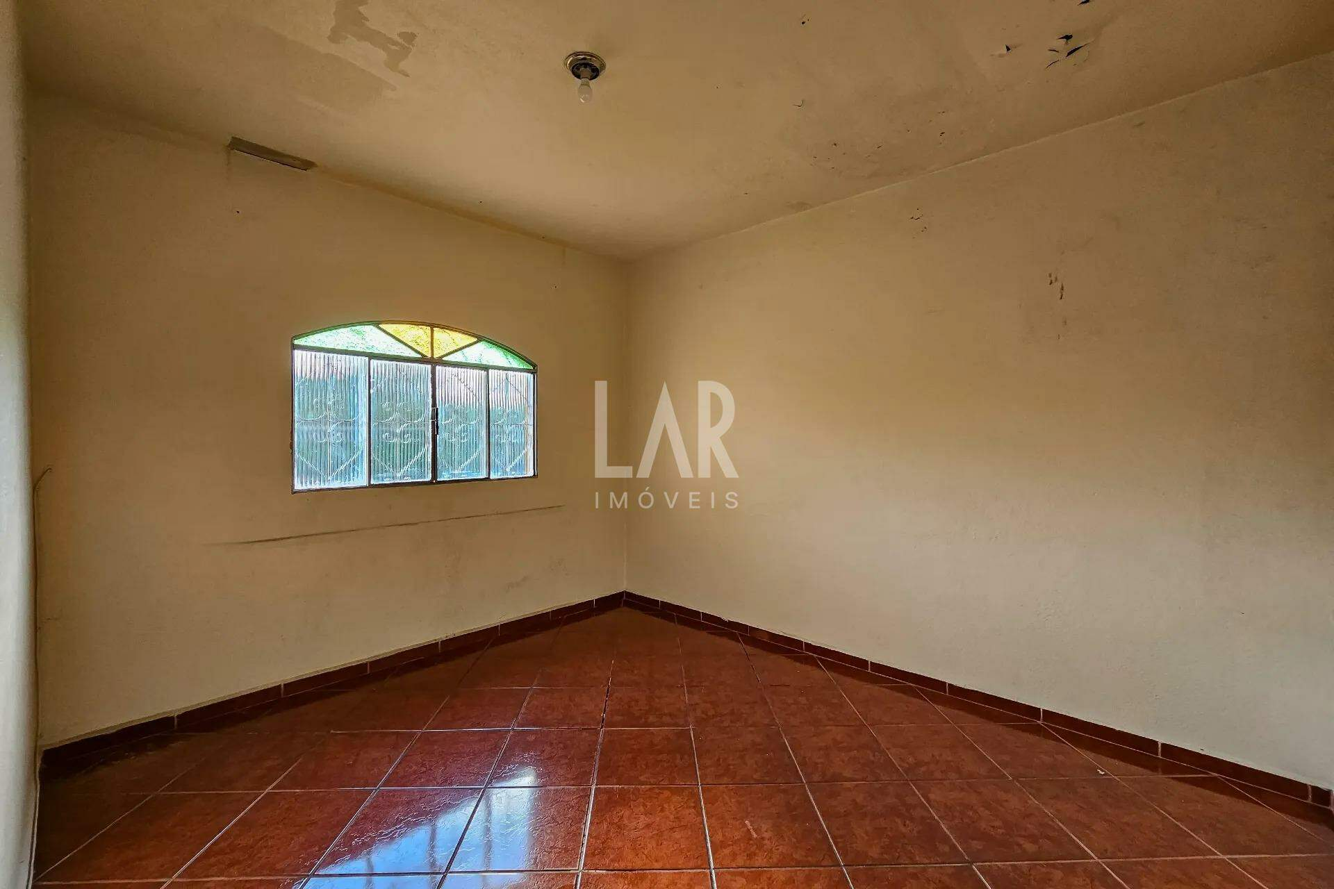 Casa de 4 quartos à venda, Santa Efigênia, Belo Horizonte - MG