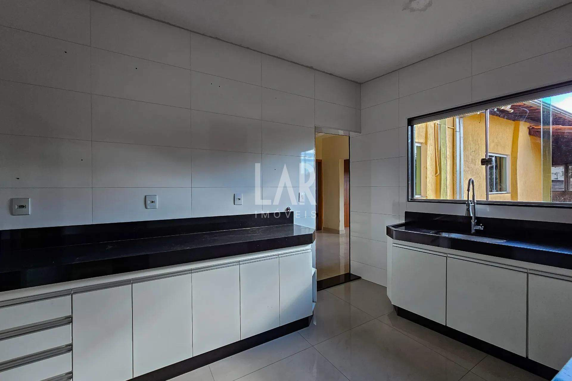 Casa de 4 quartos à venda, Santa Efigênia, Belo Horizonte - MG