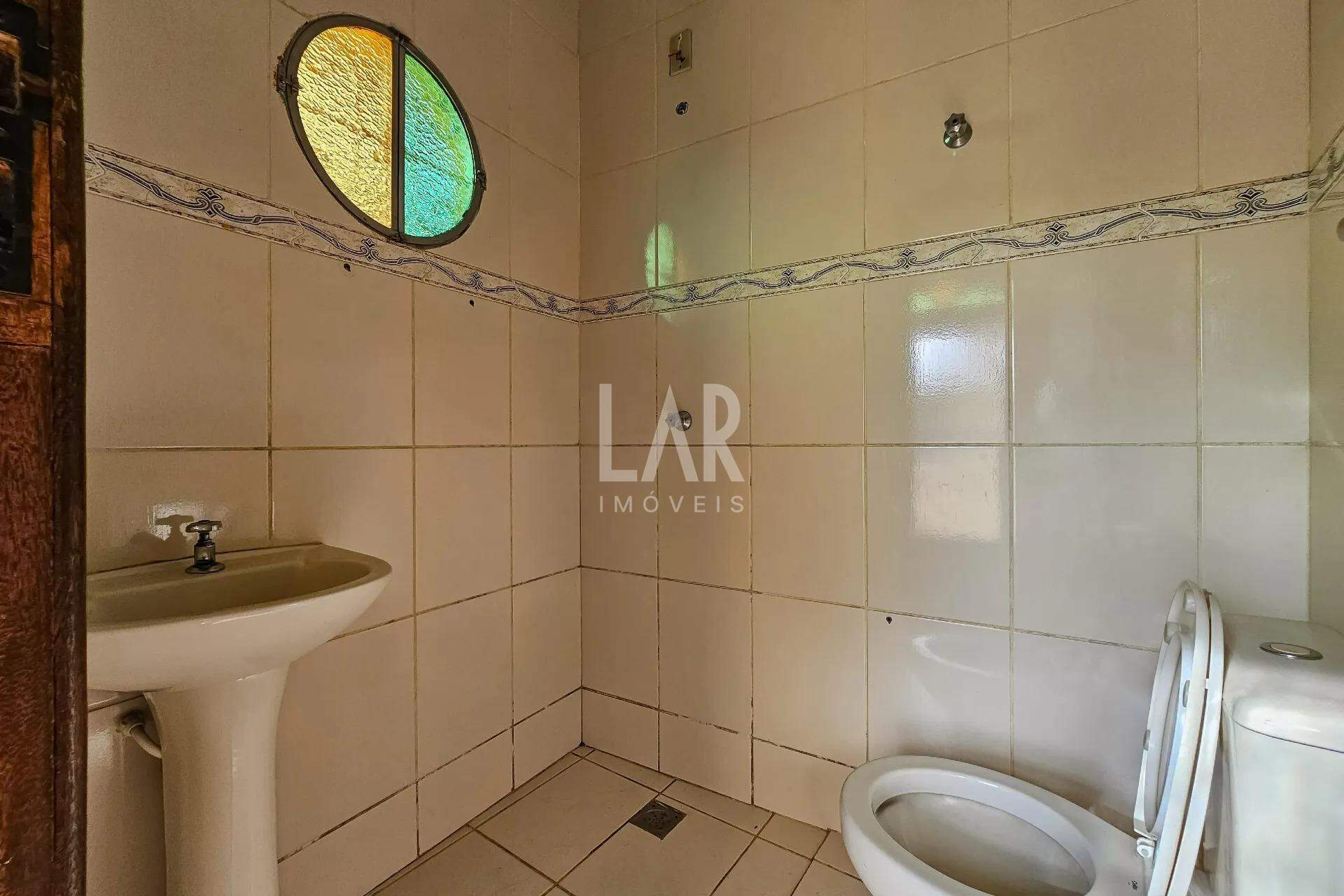 Casa de 4 quartos à venda, Santa Efigênia, Belo Horizonte - MG
