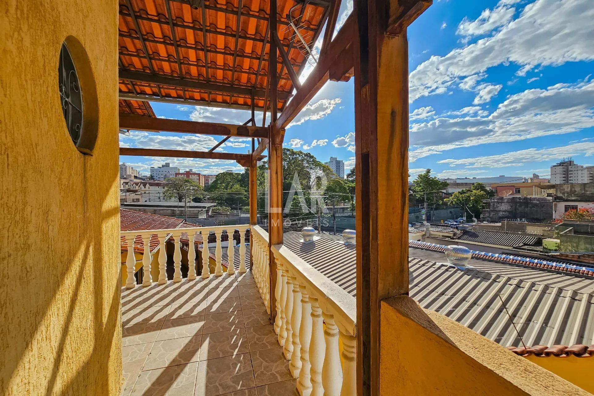 Casa de 4 quartos à venda, Santa Efigênia, Belo Horizonte - MG