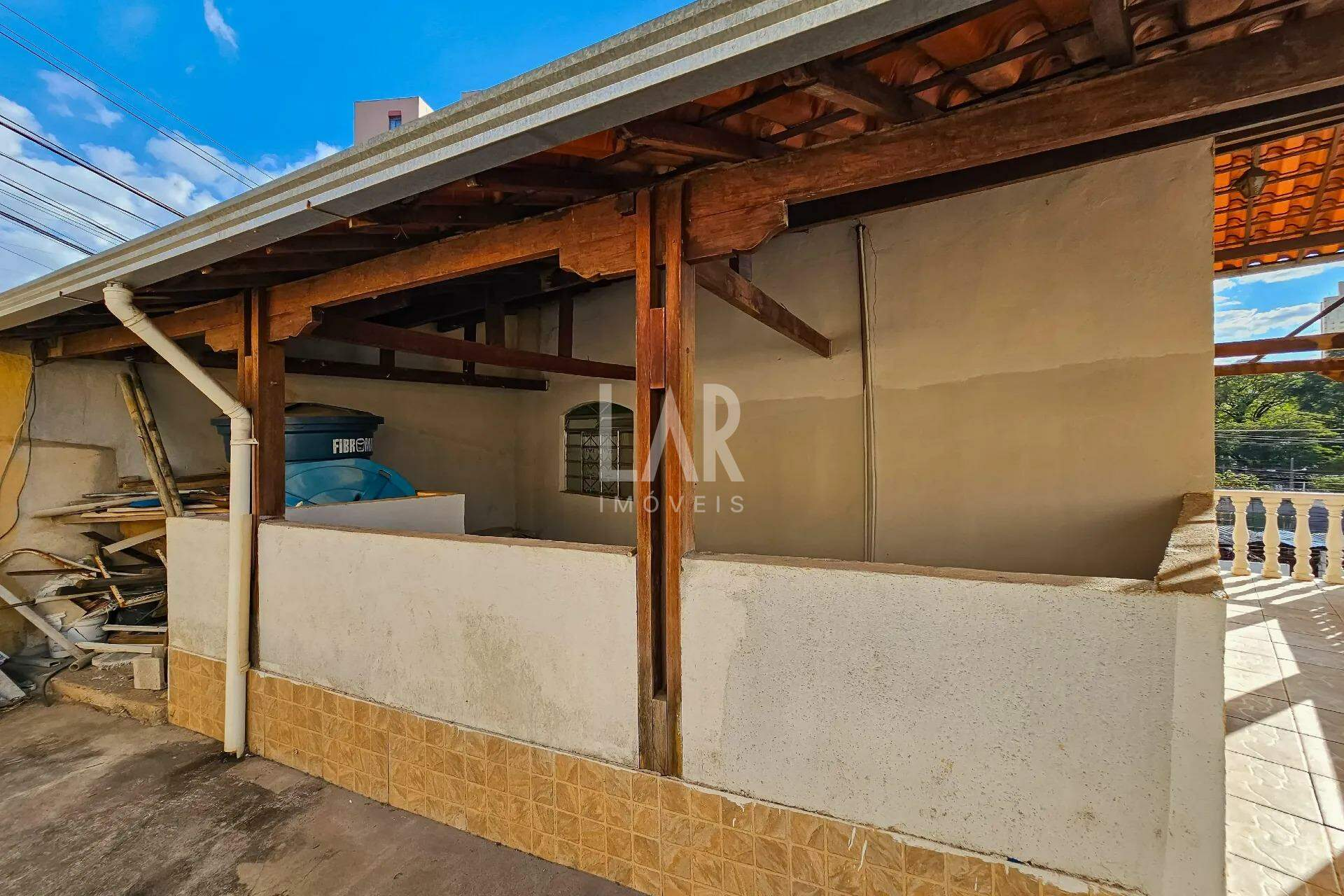 Casa de 4 quartos à venda, Santa Efigênia, Belo Horizonte - MG