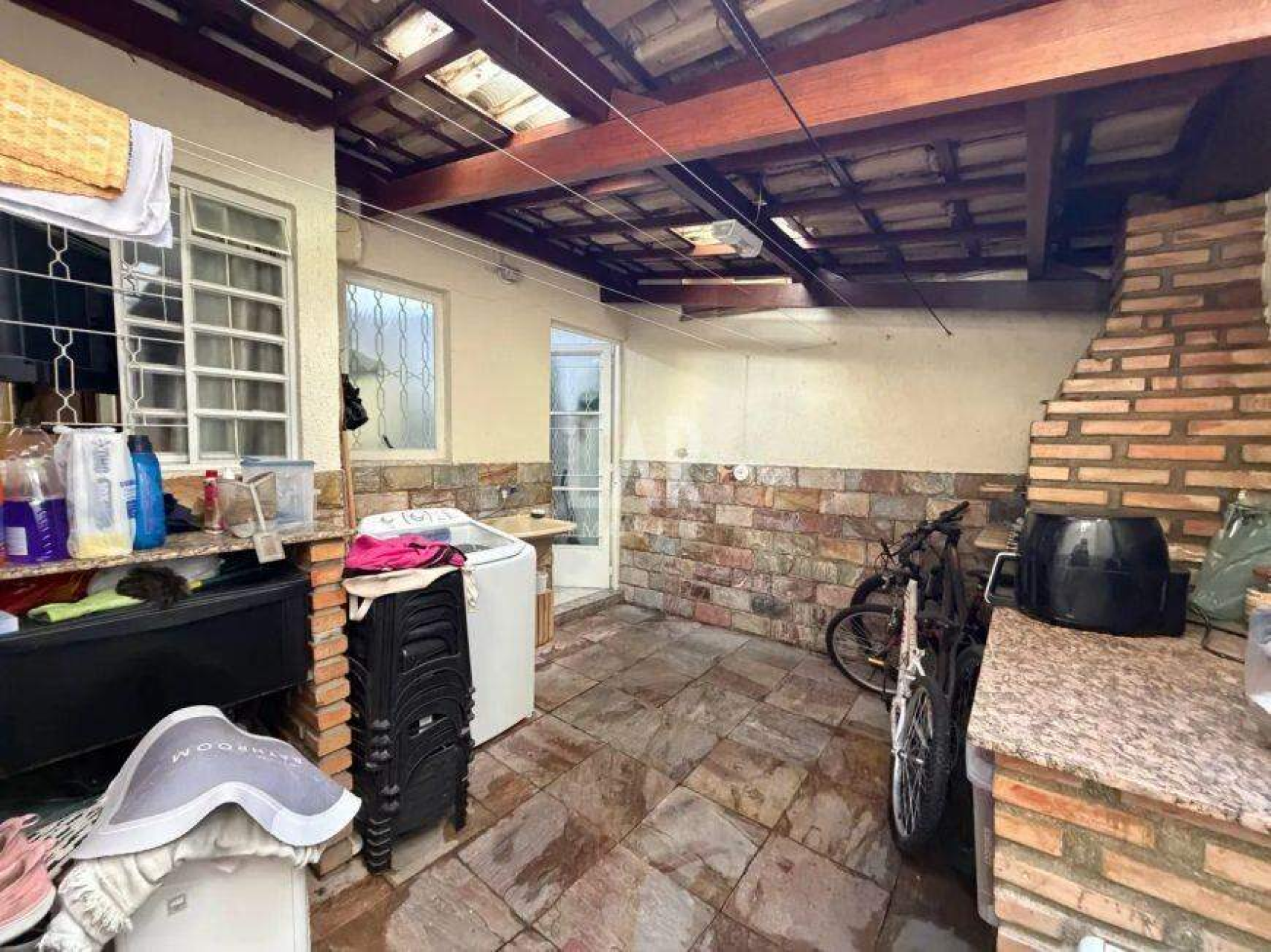Casa Geminada de 2 quartos à venda, Santa Amélia, Belo Horizonte - MG