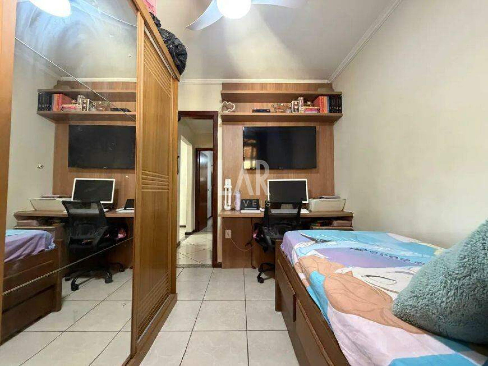 Casa Geminada de 2 quartos à venda, Santa Amélia, Belo Horizonte - MG