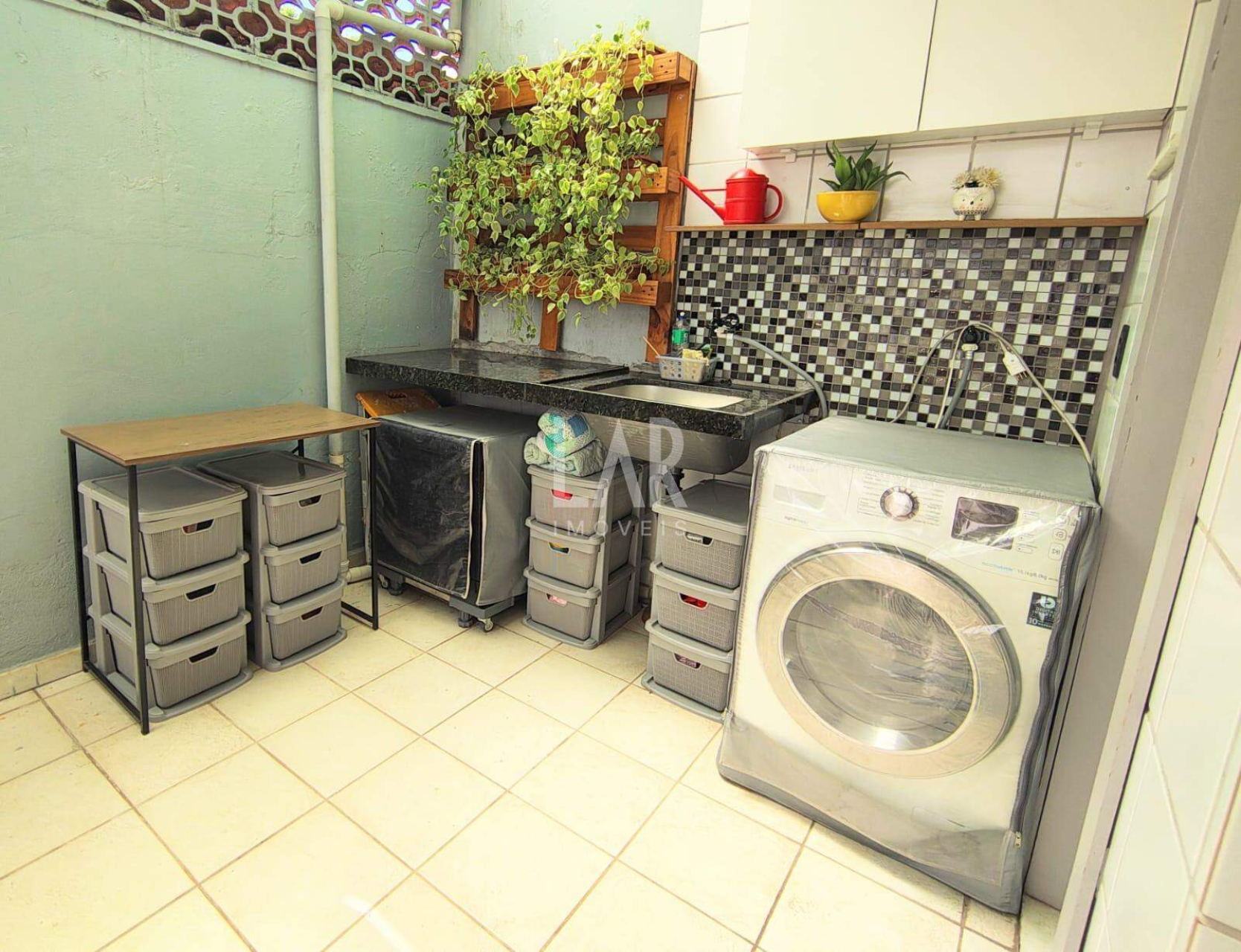 Apartamento de 3 quartos à venda, Santa Efigênia, Belo Horizonte - MG
