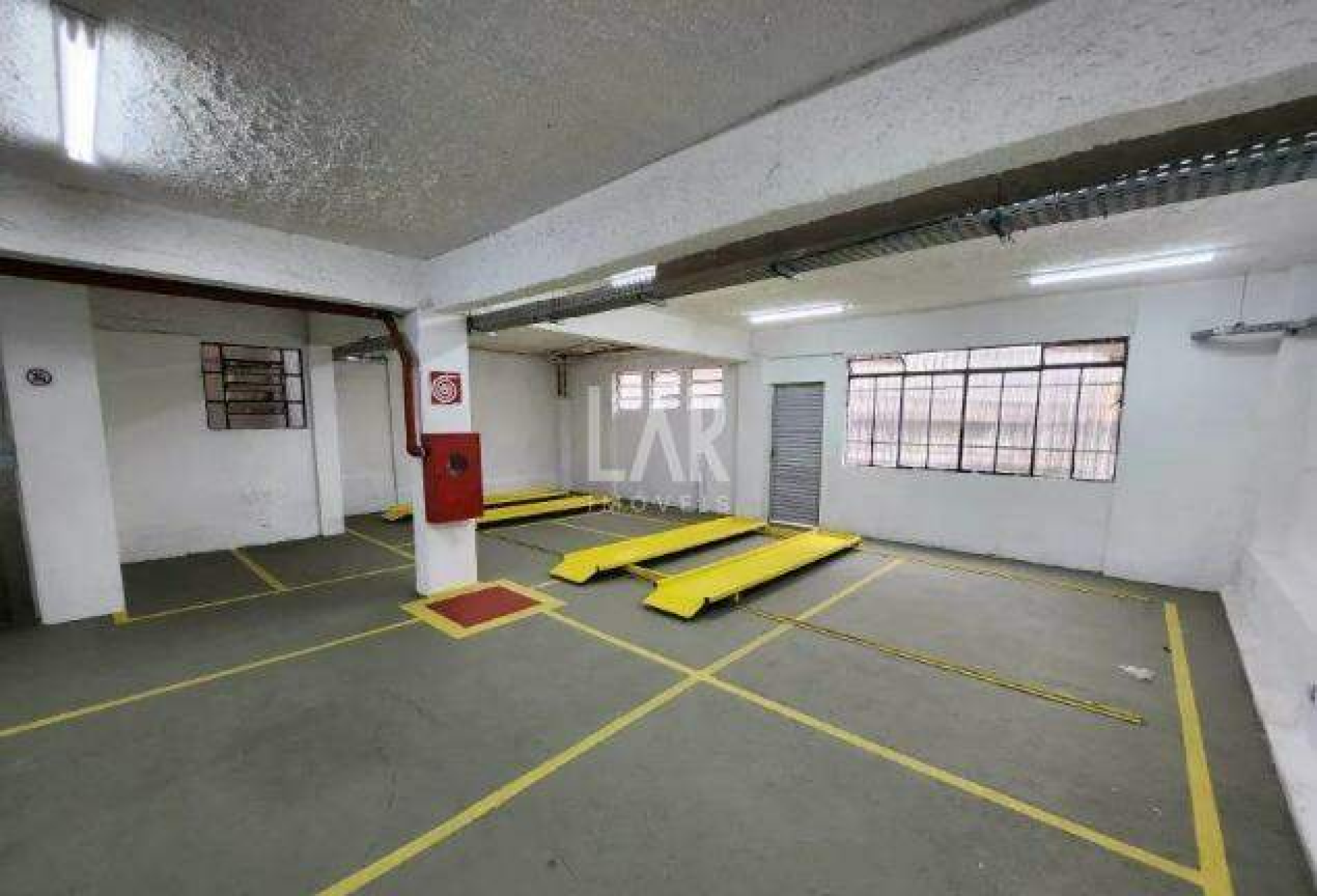 Loja para alugar, Santa Efigênia, Belo Horizonte - MG